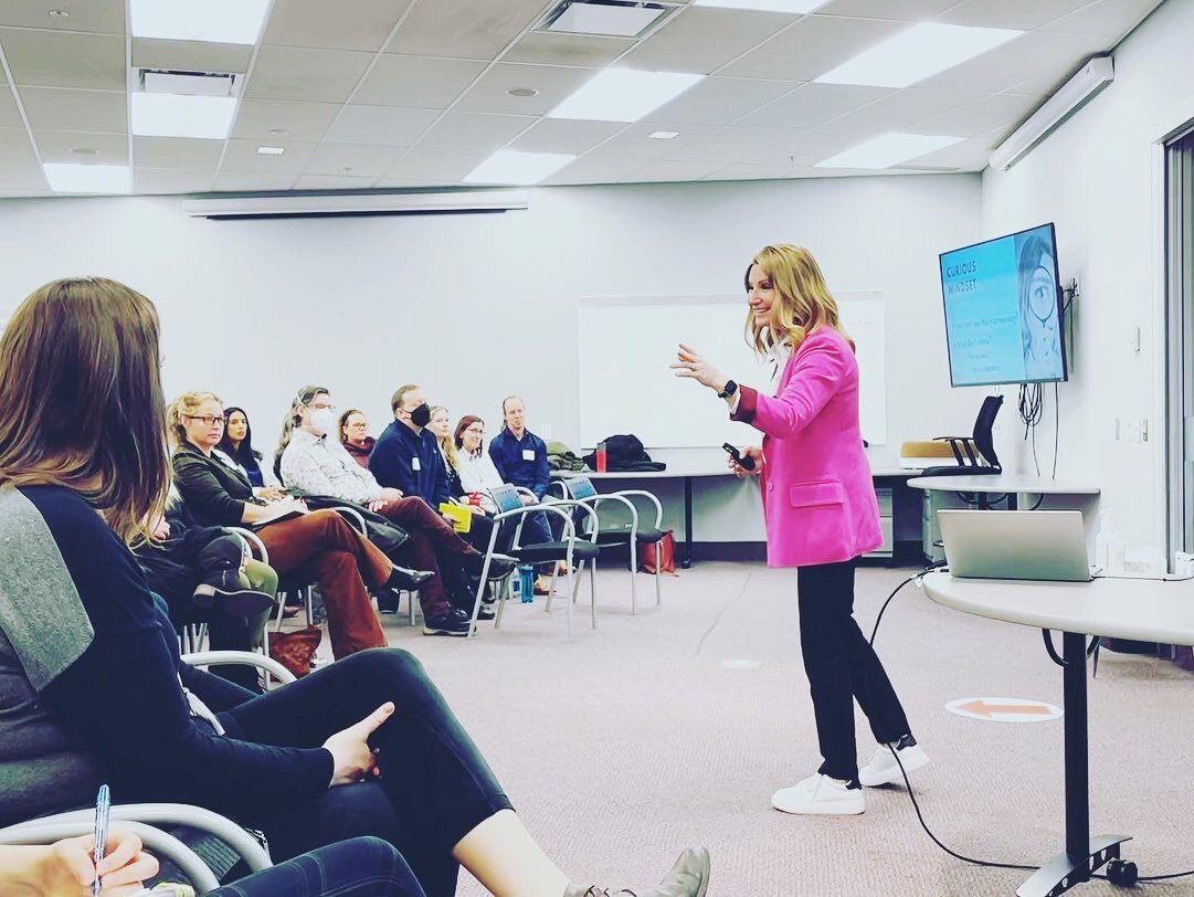 It was a great kick off to my 2023 talks with @albertamotorassociation in Edmonton today. 
.
.
I spoke to their Marketing and Communications department and as a 20+ year veteran in the marketing and coms world myself, it was amazing to be amongst my 