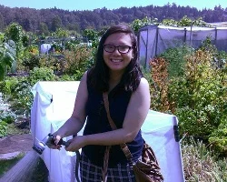 Alice_garden_250.jpg