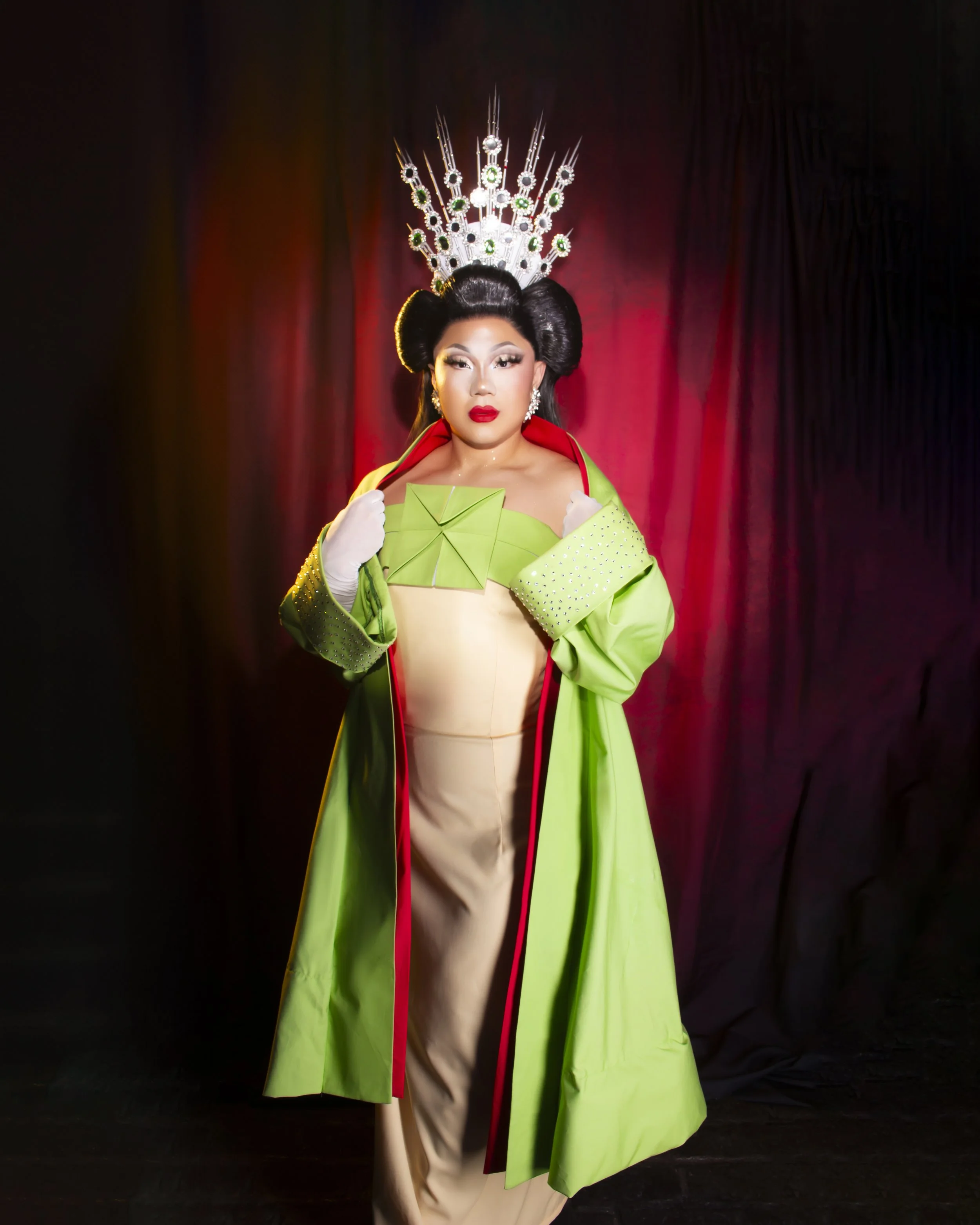 Shia Ho by David Laffe