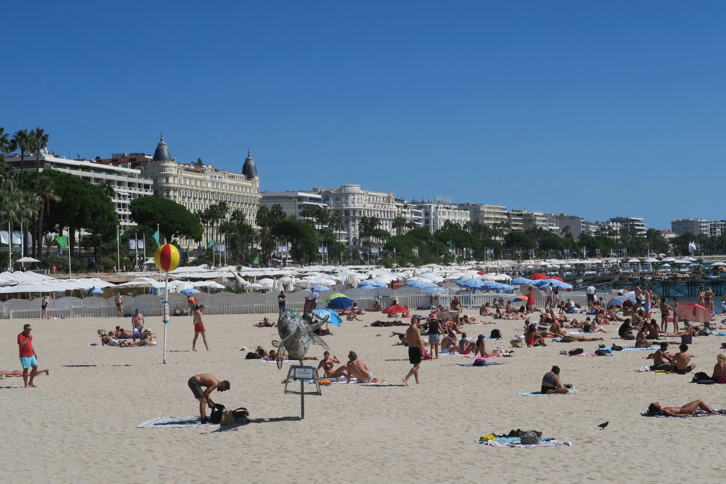 crowded beach next to la croisette cannes