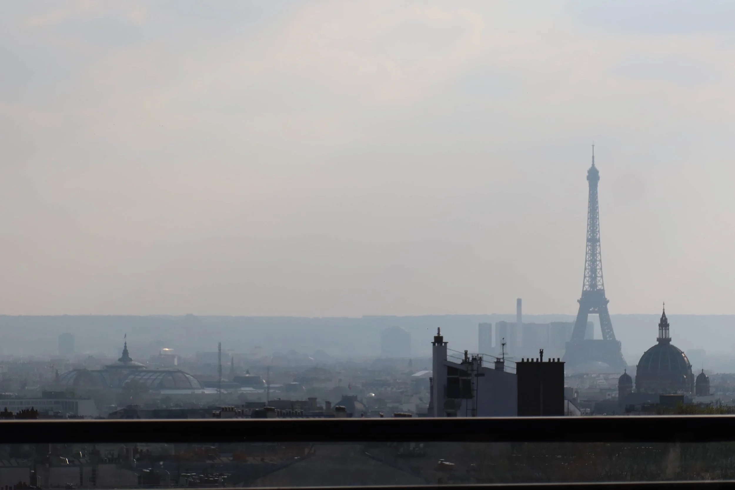 eiffel tower view from montmartre
