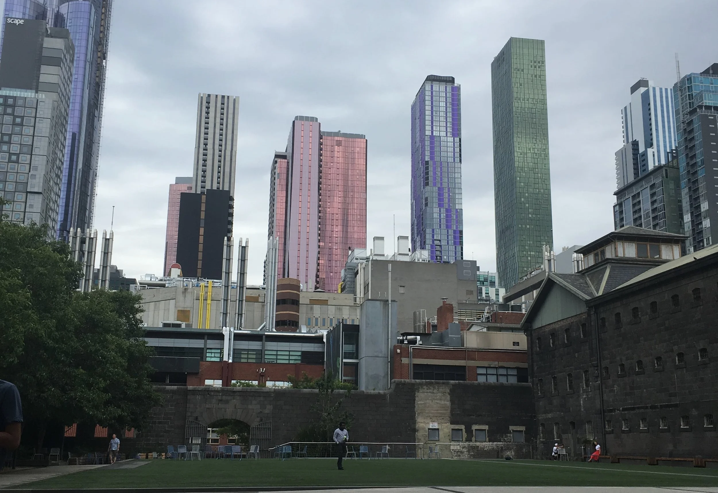 melbourne colorful skyline
