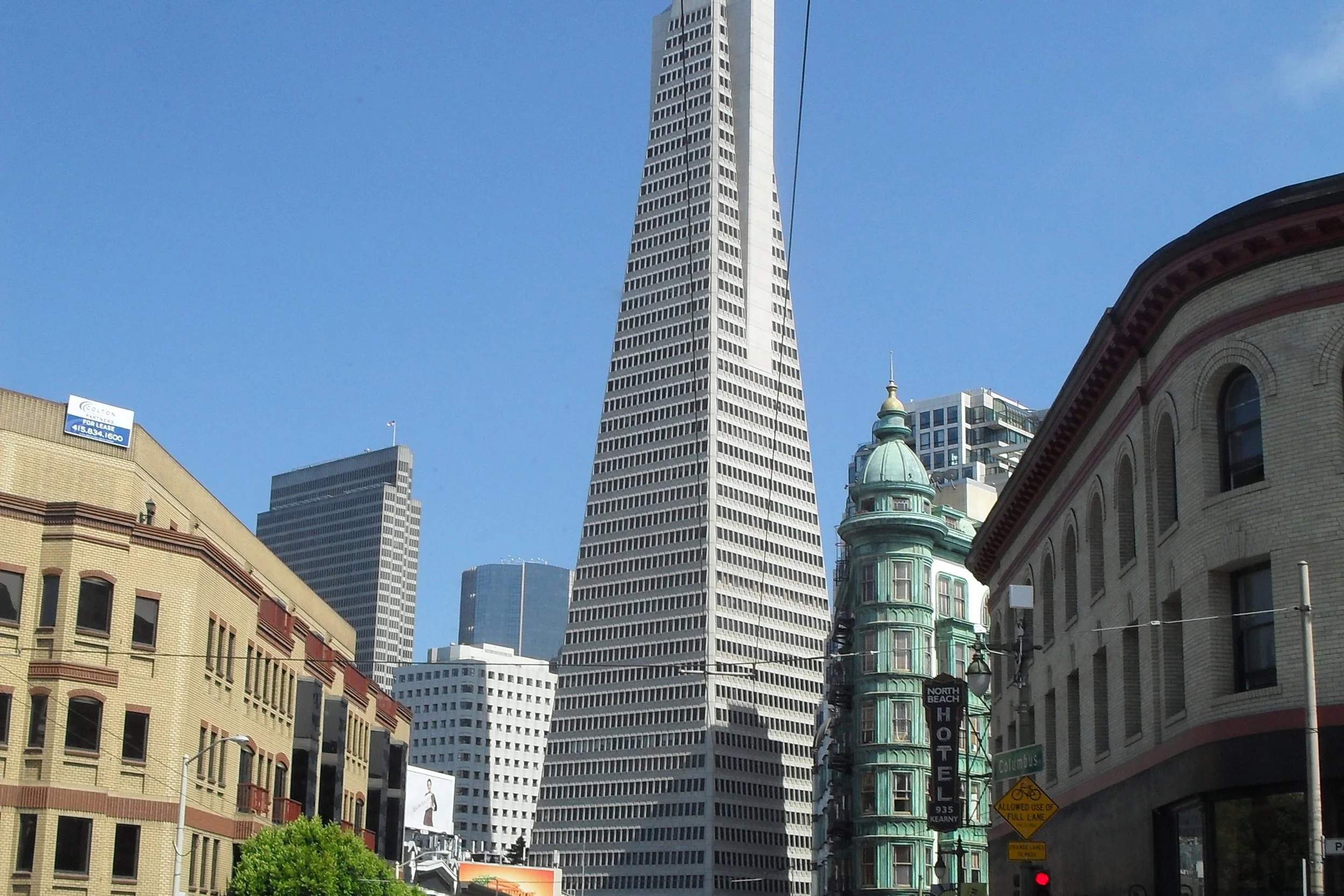 tall white pointy tower in san francisco
