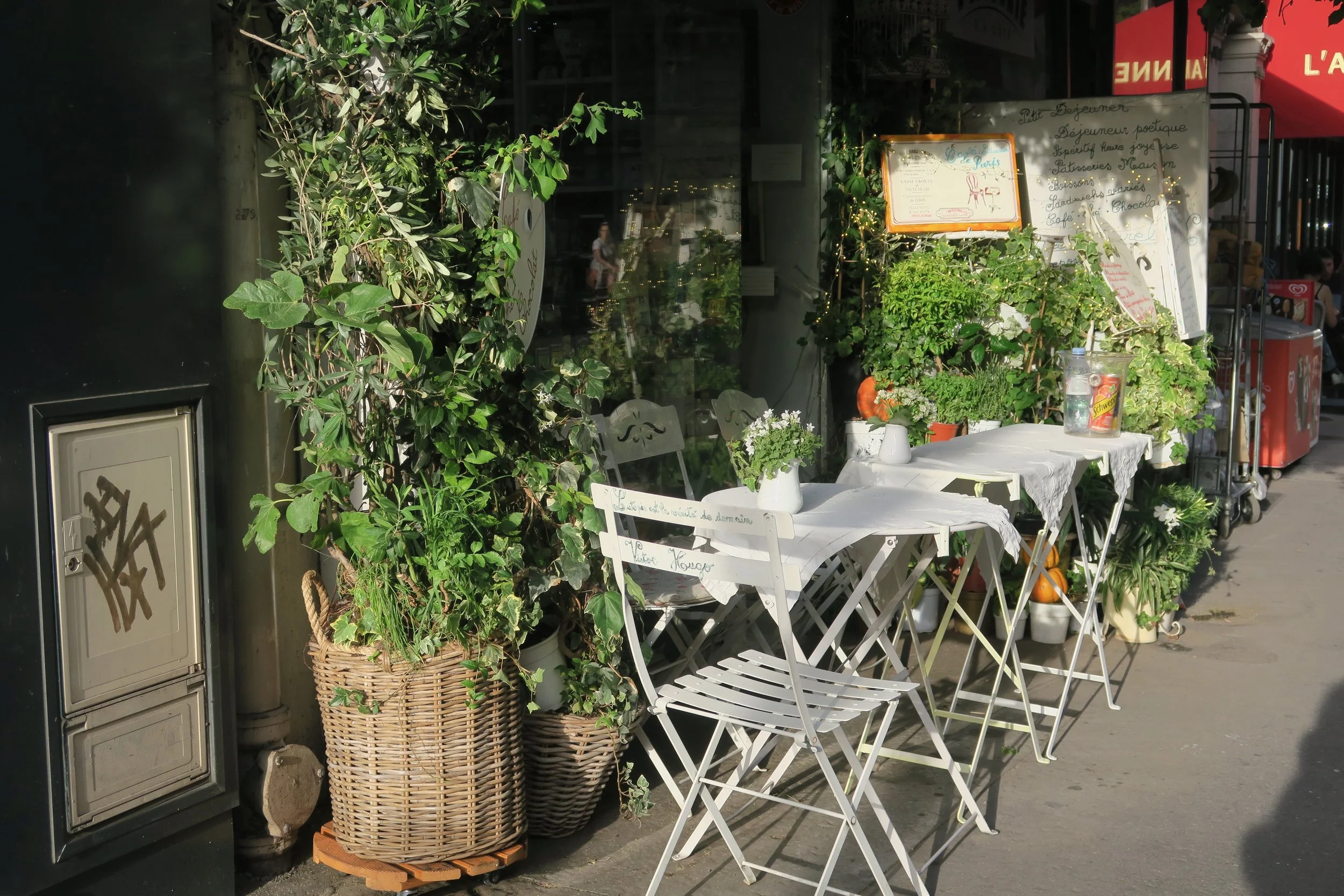 A Local’s Guide to the Best Coffee Shops in Paris