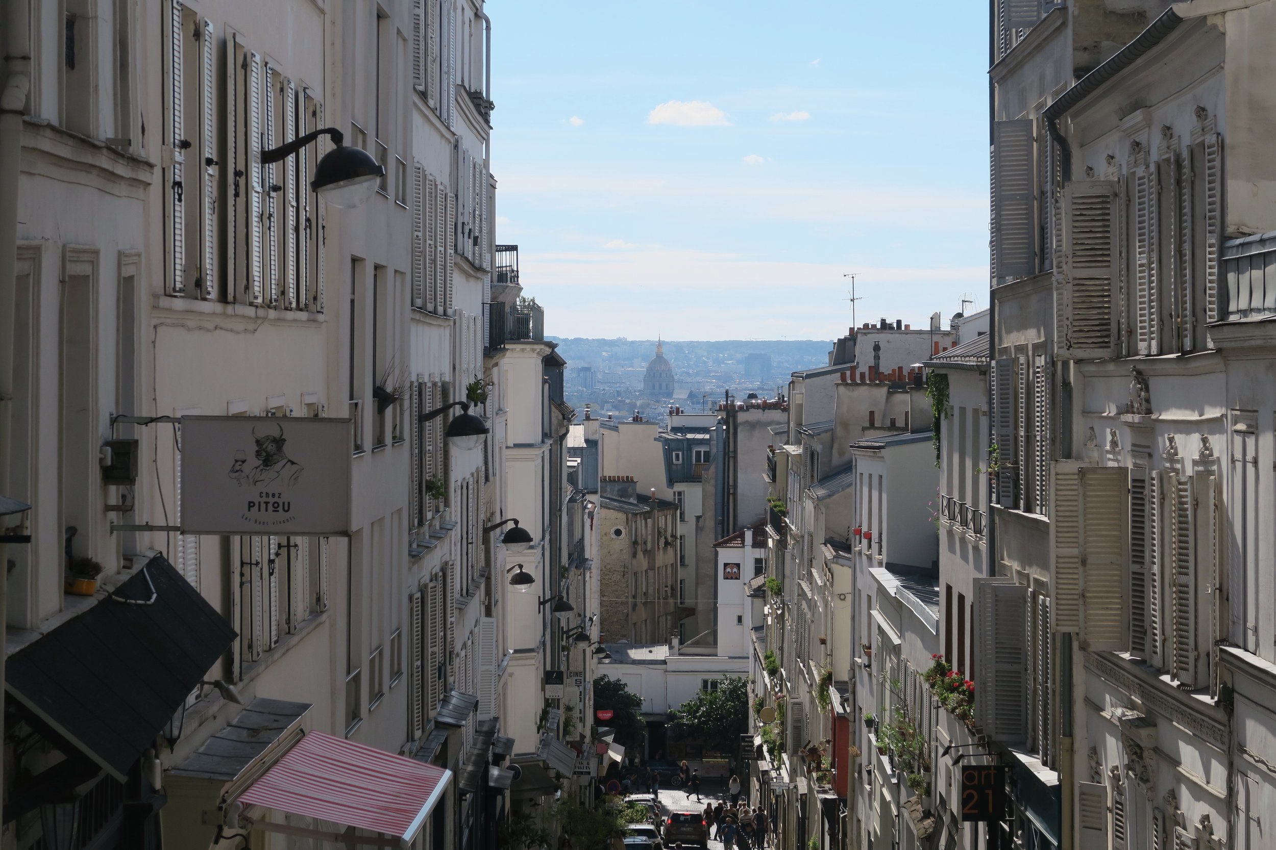 10 Prettiest & Most Charming Streets in Paris