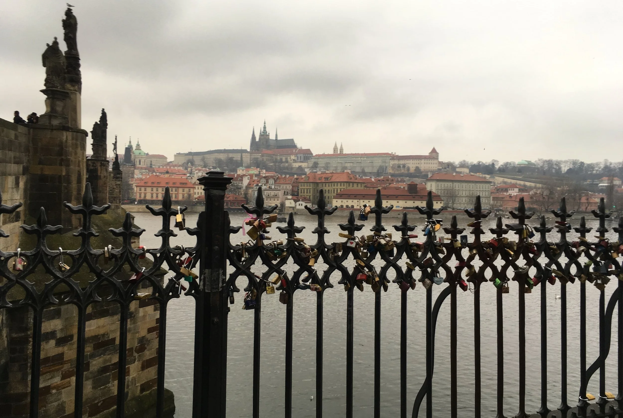 charles bridge in prage