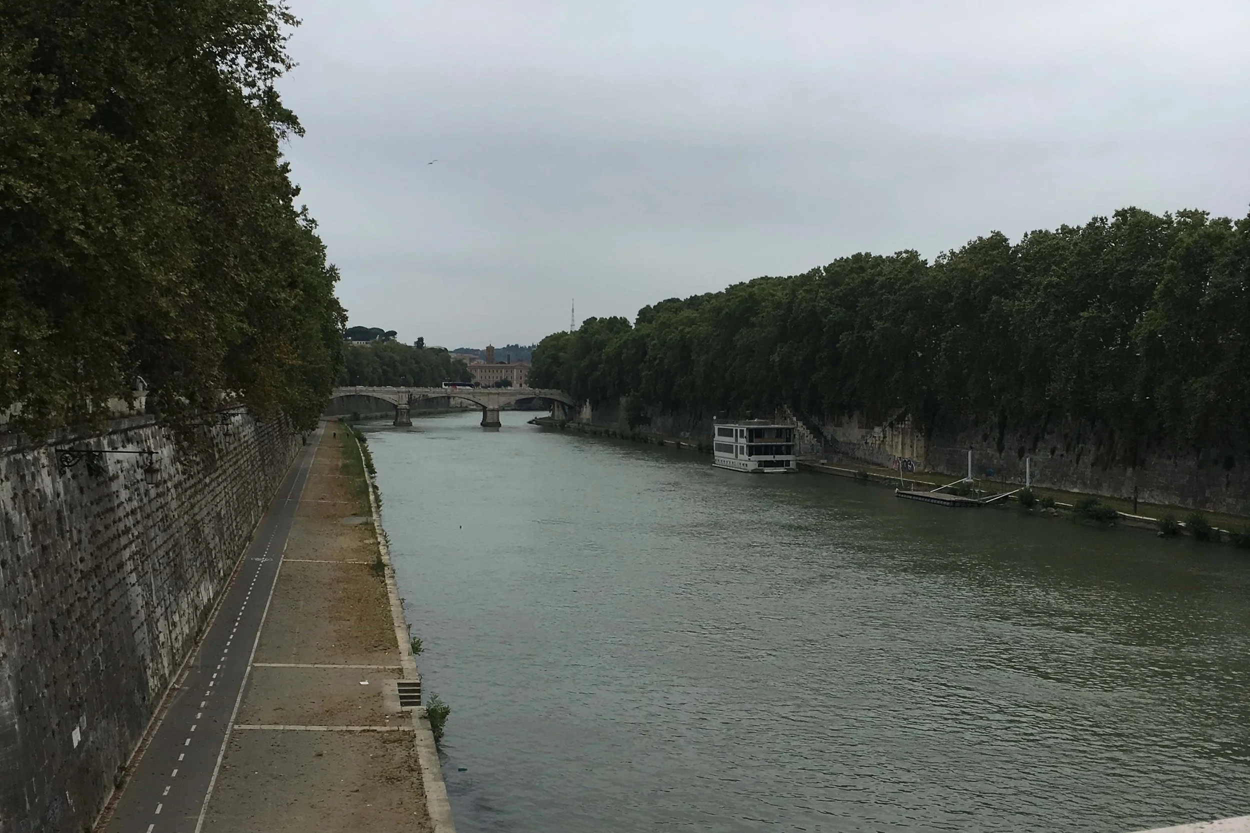 river with no one around and bridges