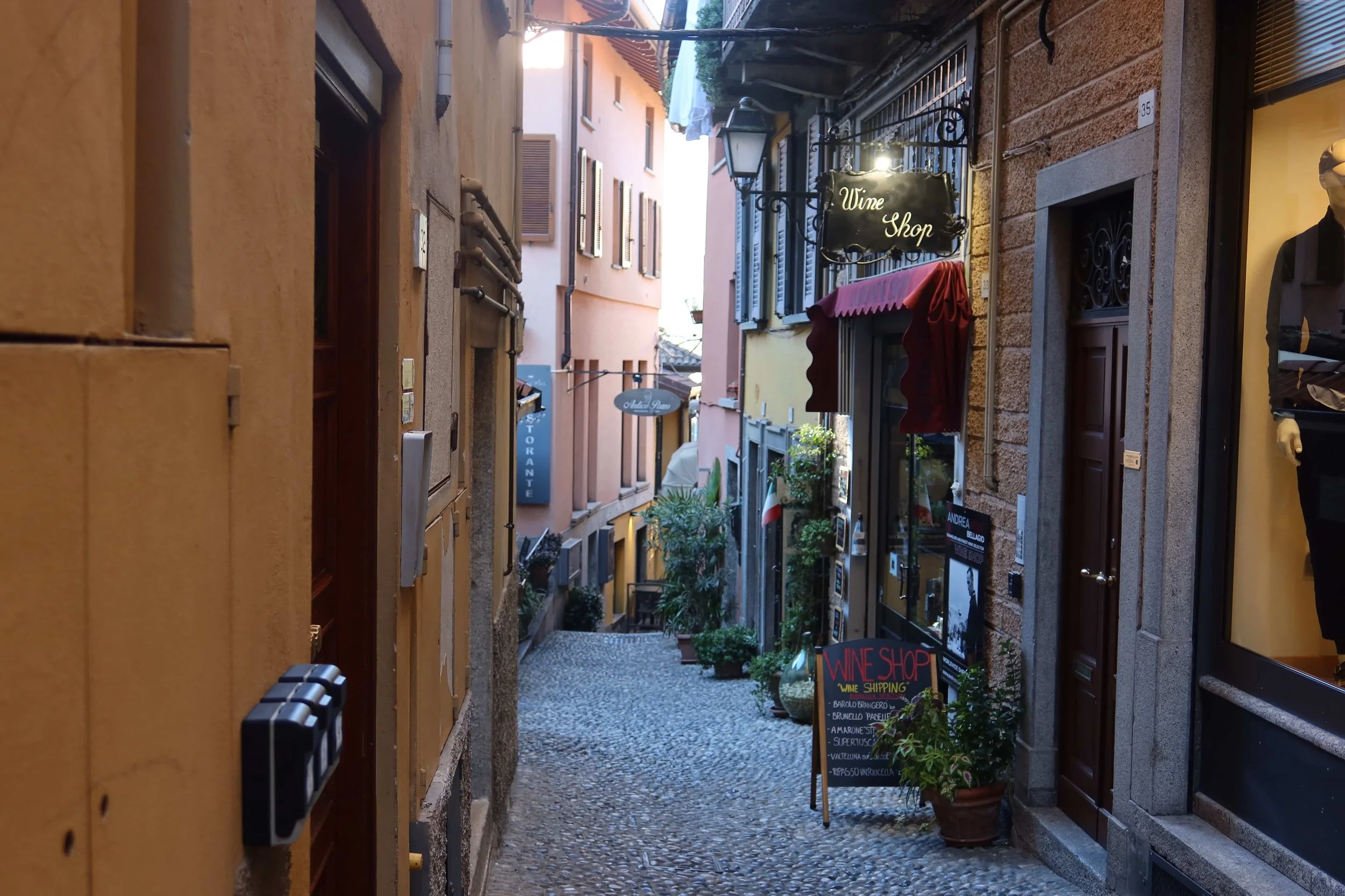 quiet streets and wine shops in bellagio