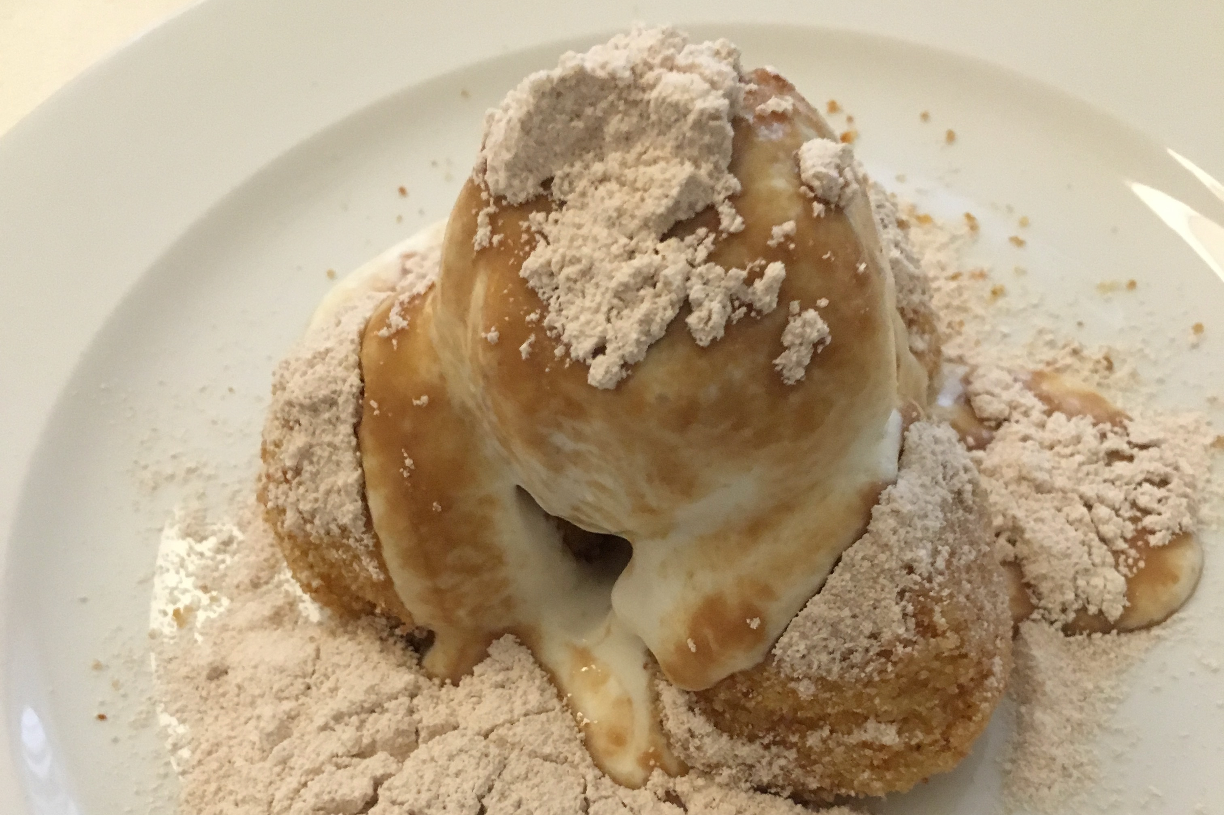 cream puffs budapest.