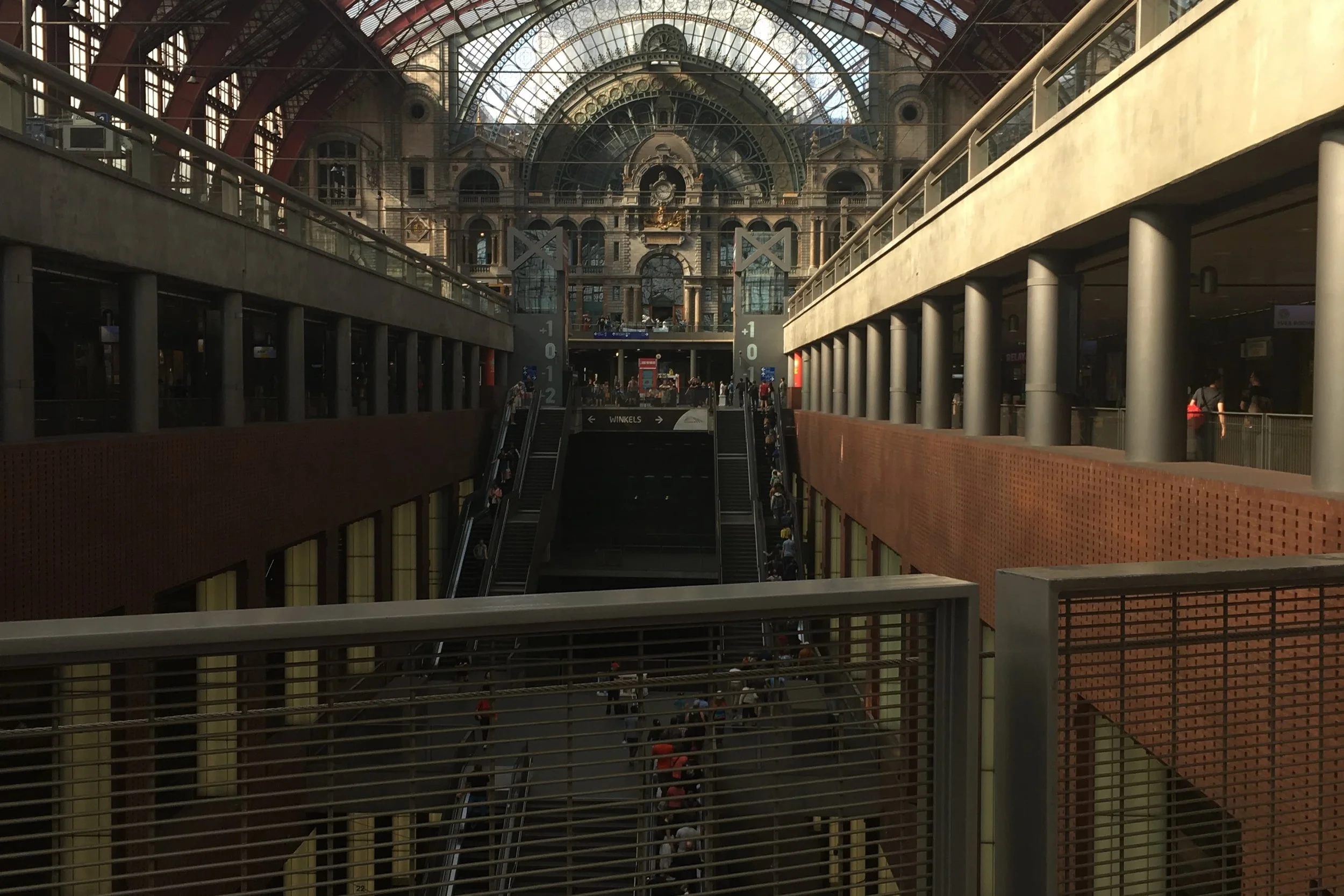 inside antwerp station