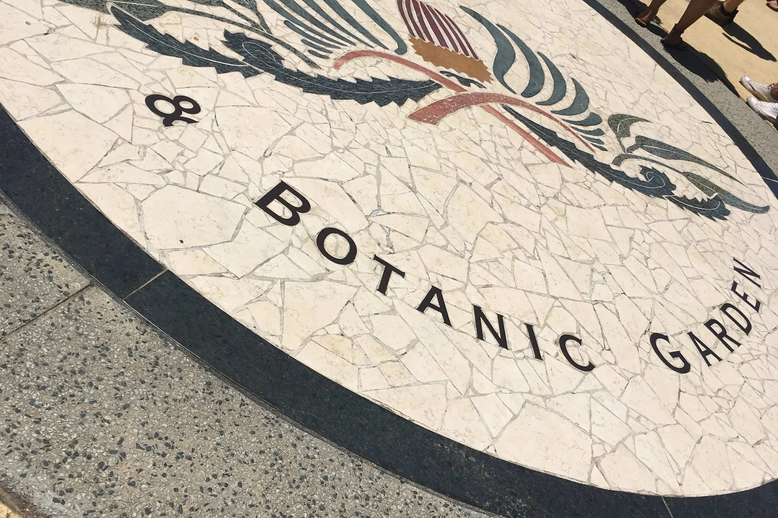 king's park botanical gardens in perth sign on ground