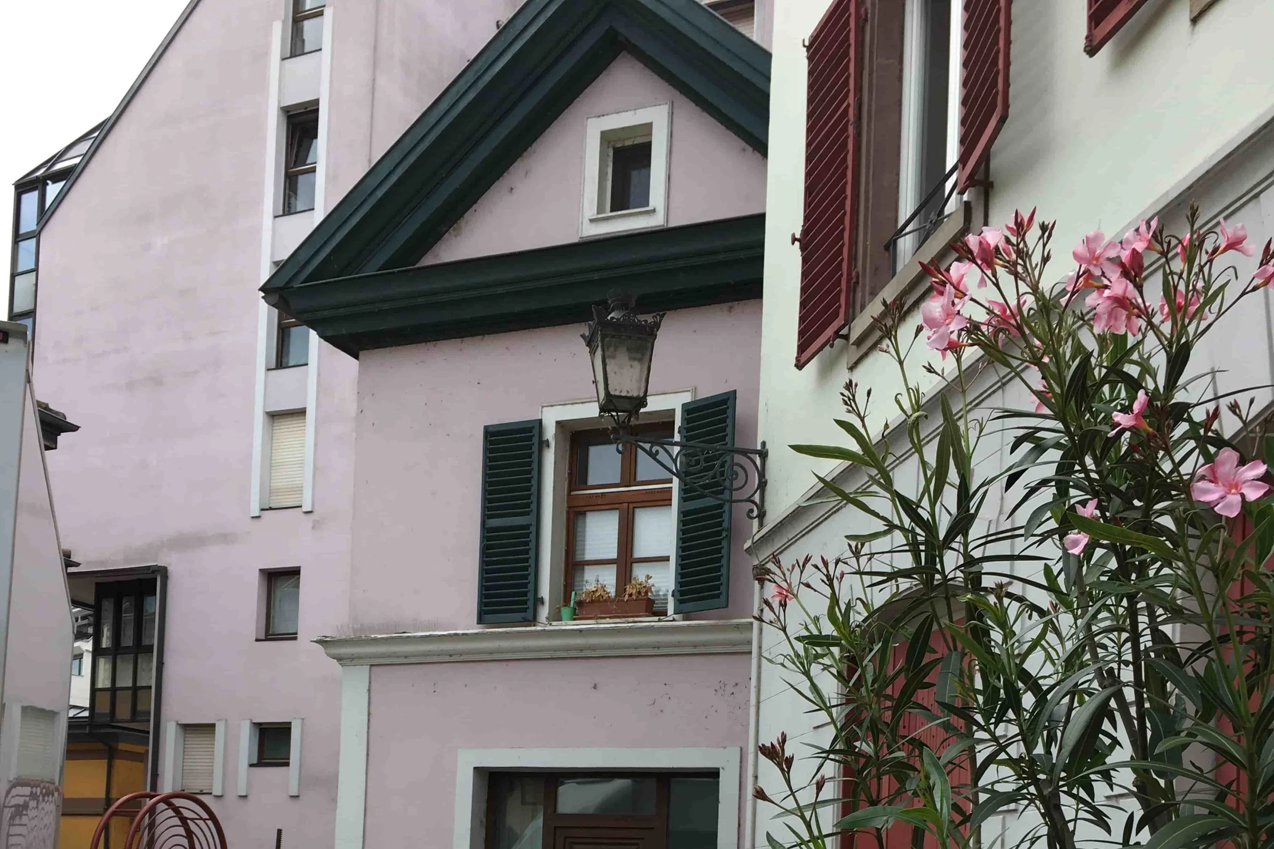 pink house in strasbourg