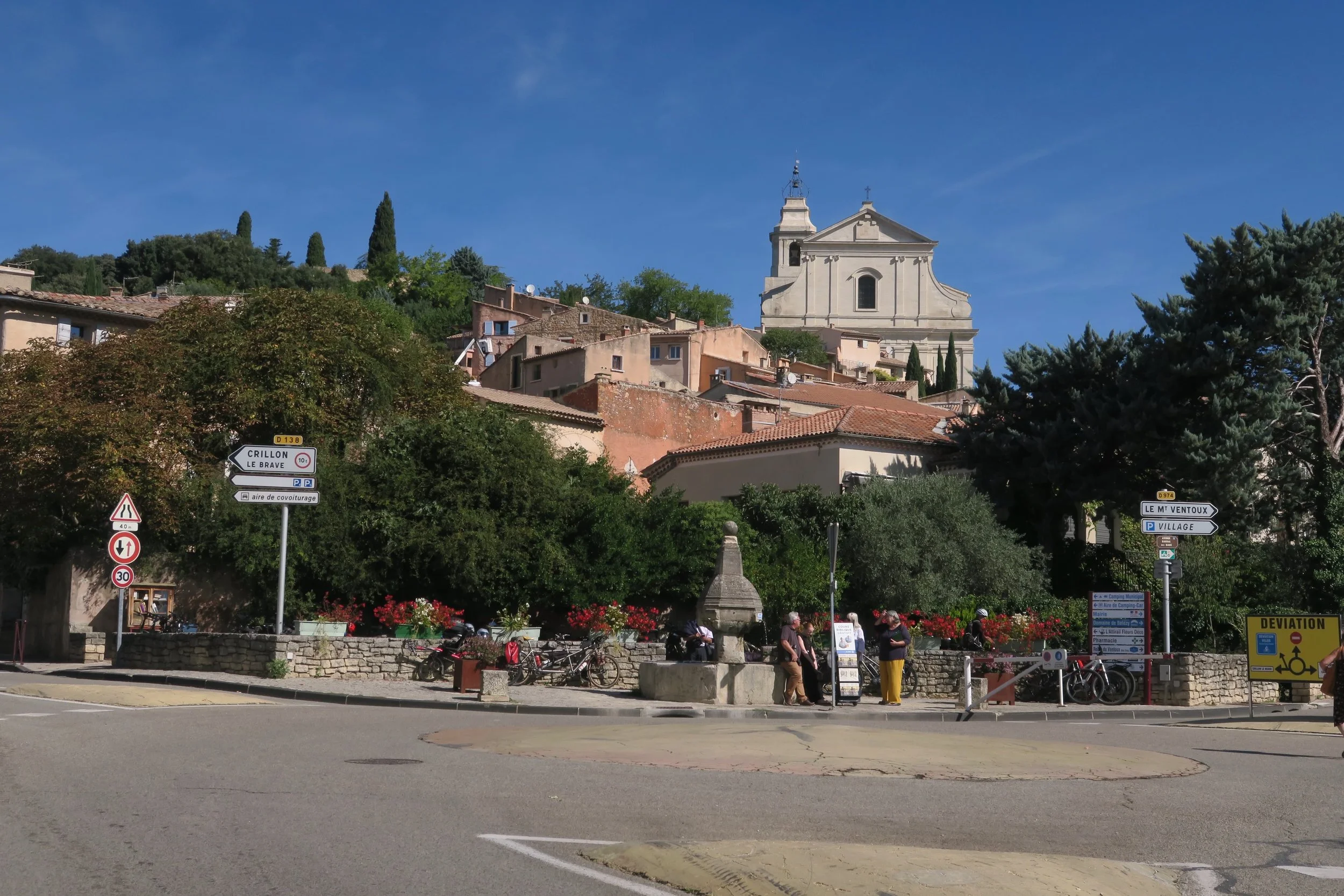 hilly streets in Bédoin in France