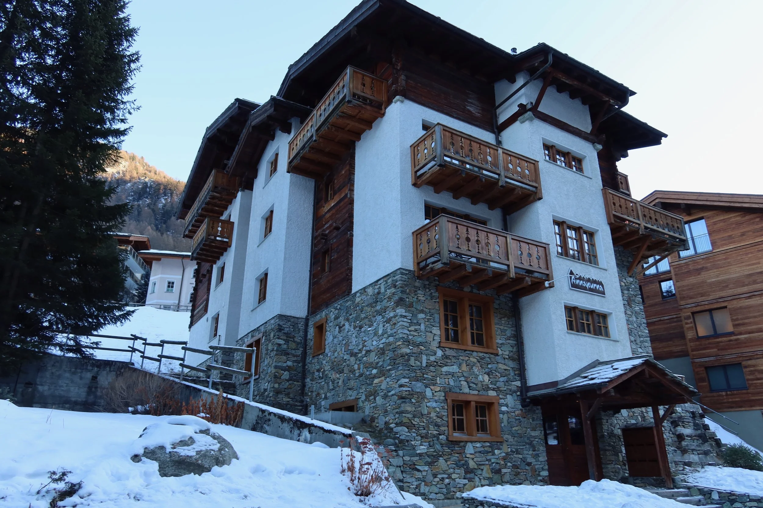chalet in zermatt snowy