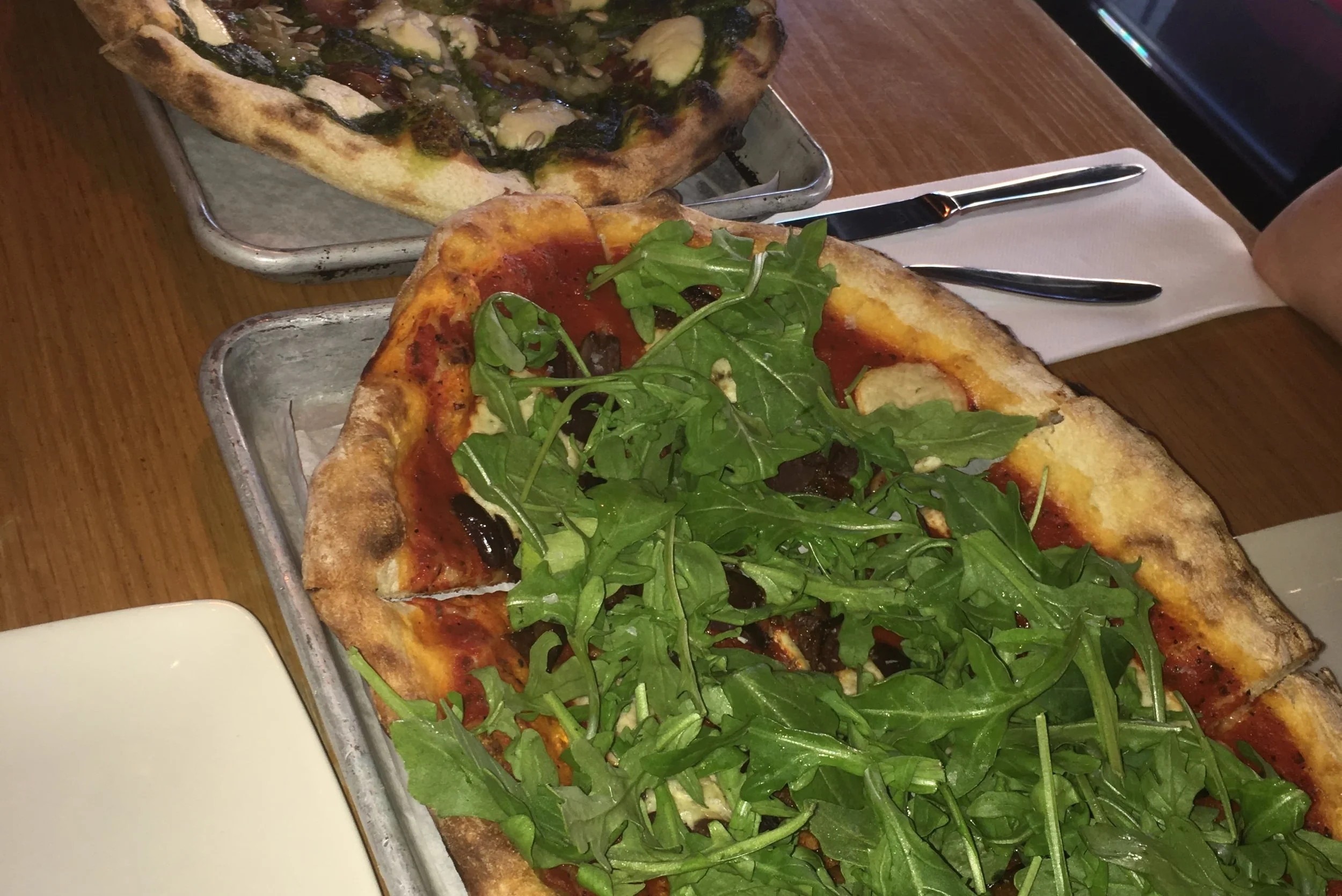 pizza with arugula