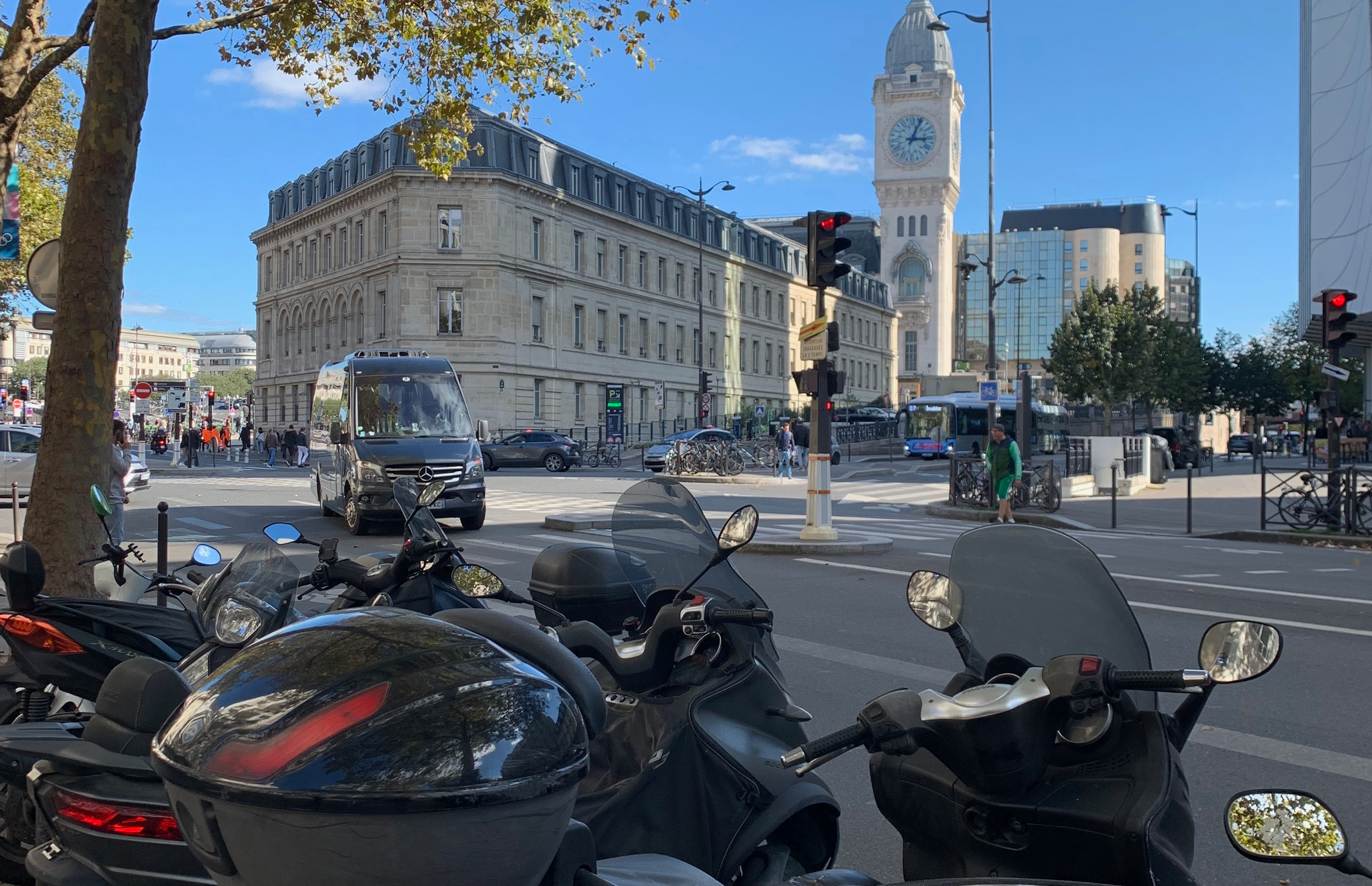 outside view of gare de lyon