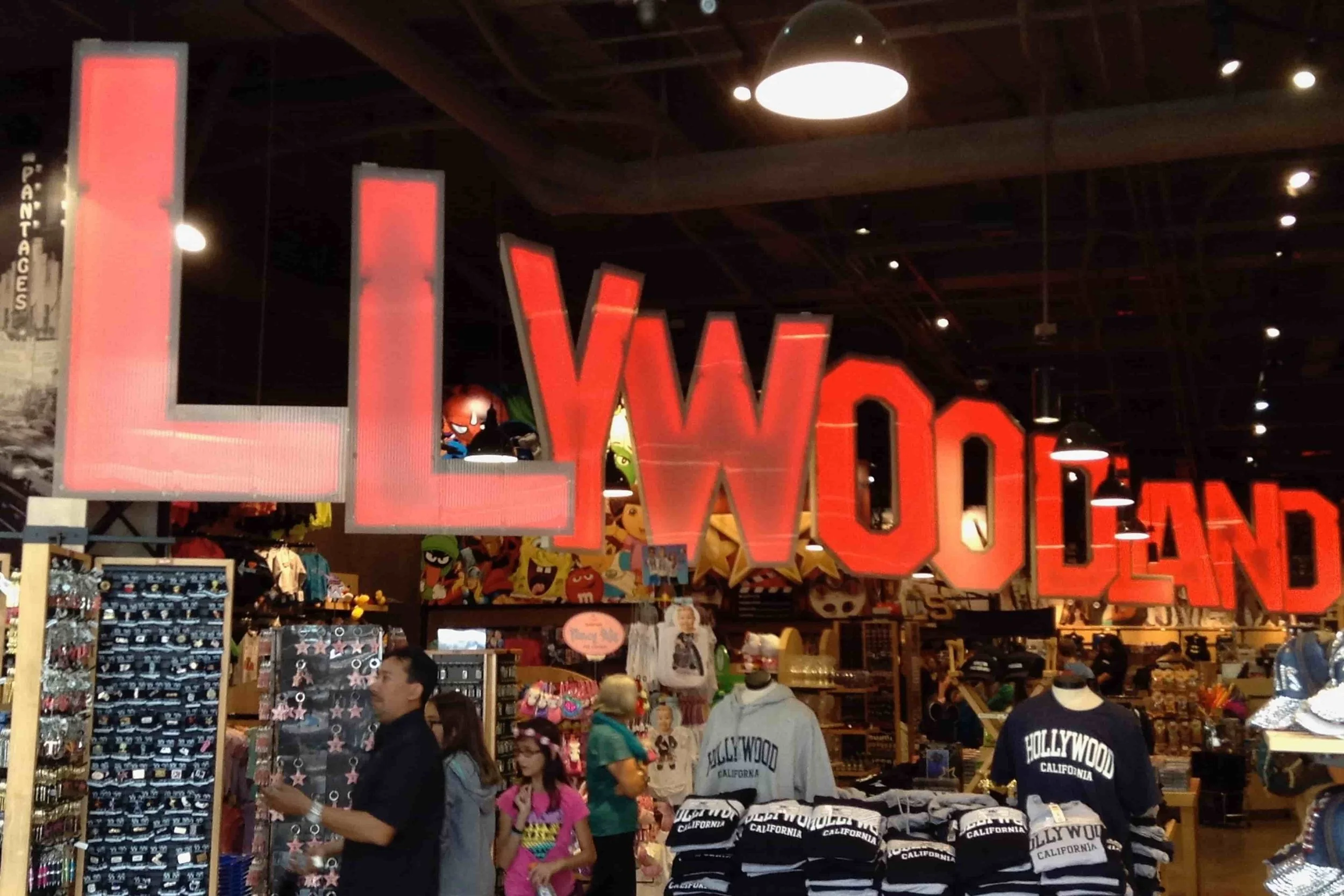 gift shop in hollywood