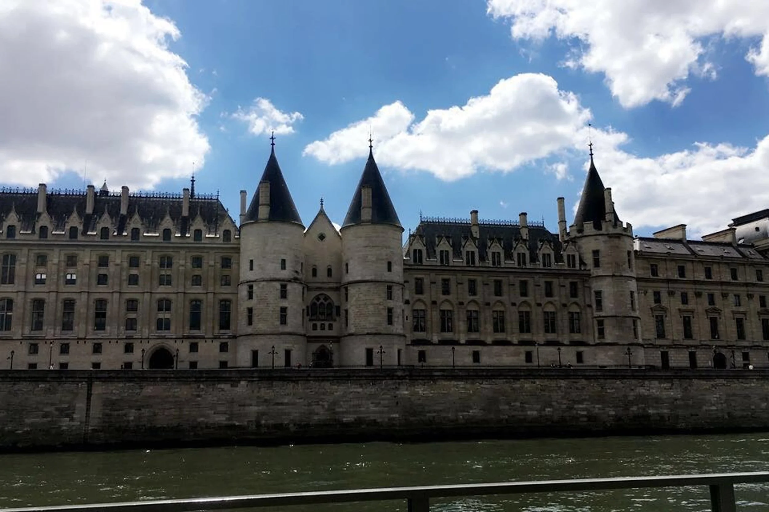castle on seine river