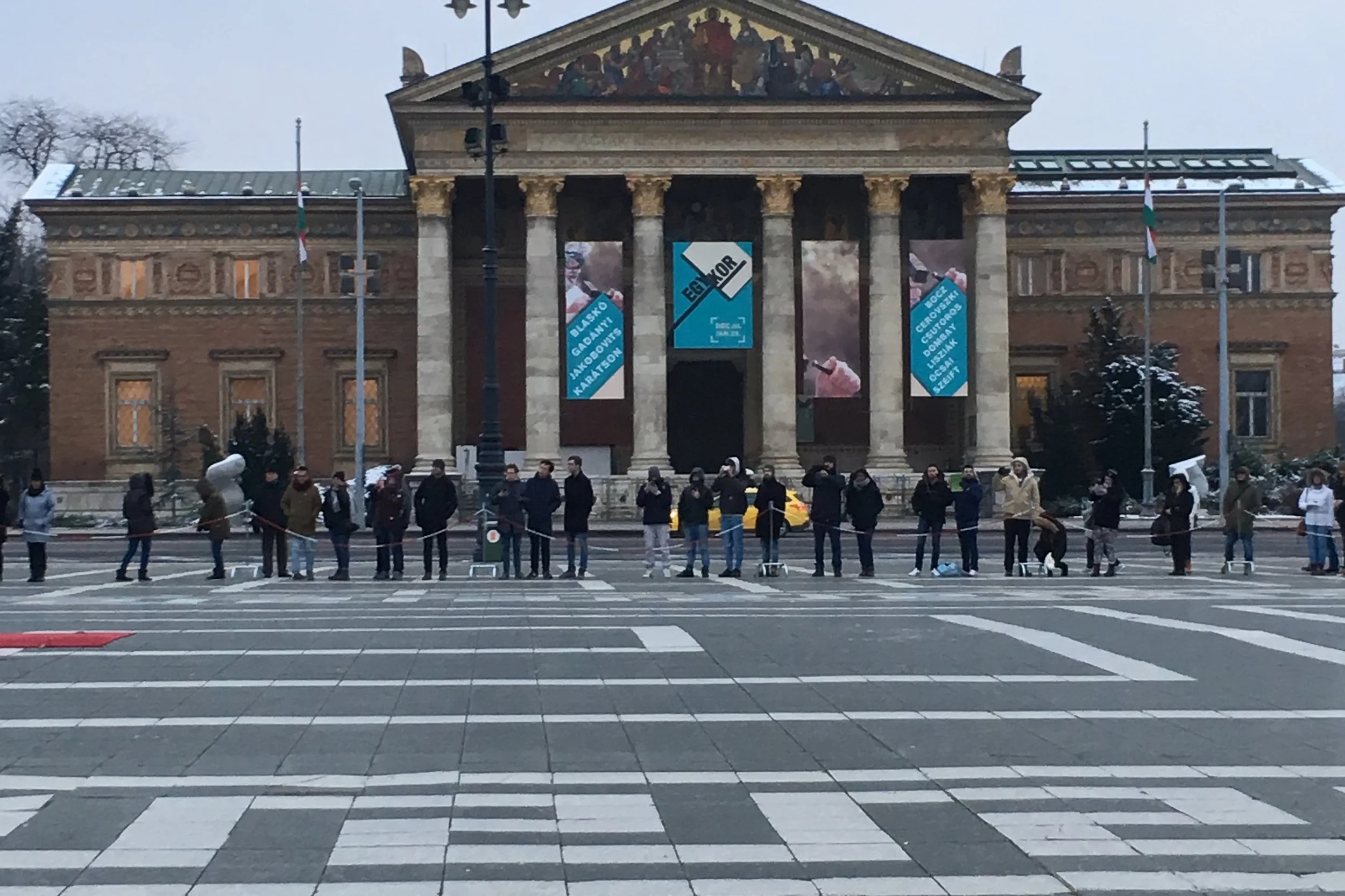 columns in budapest