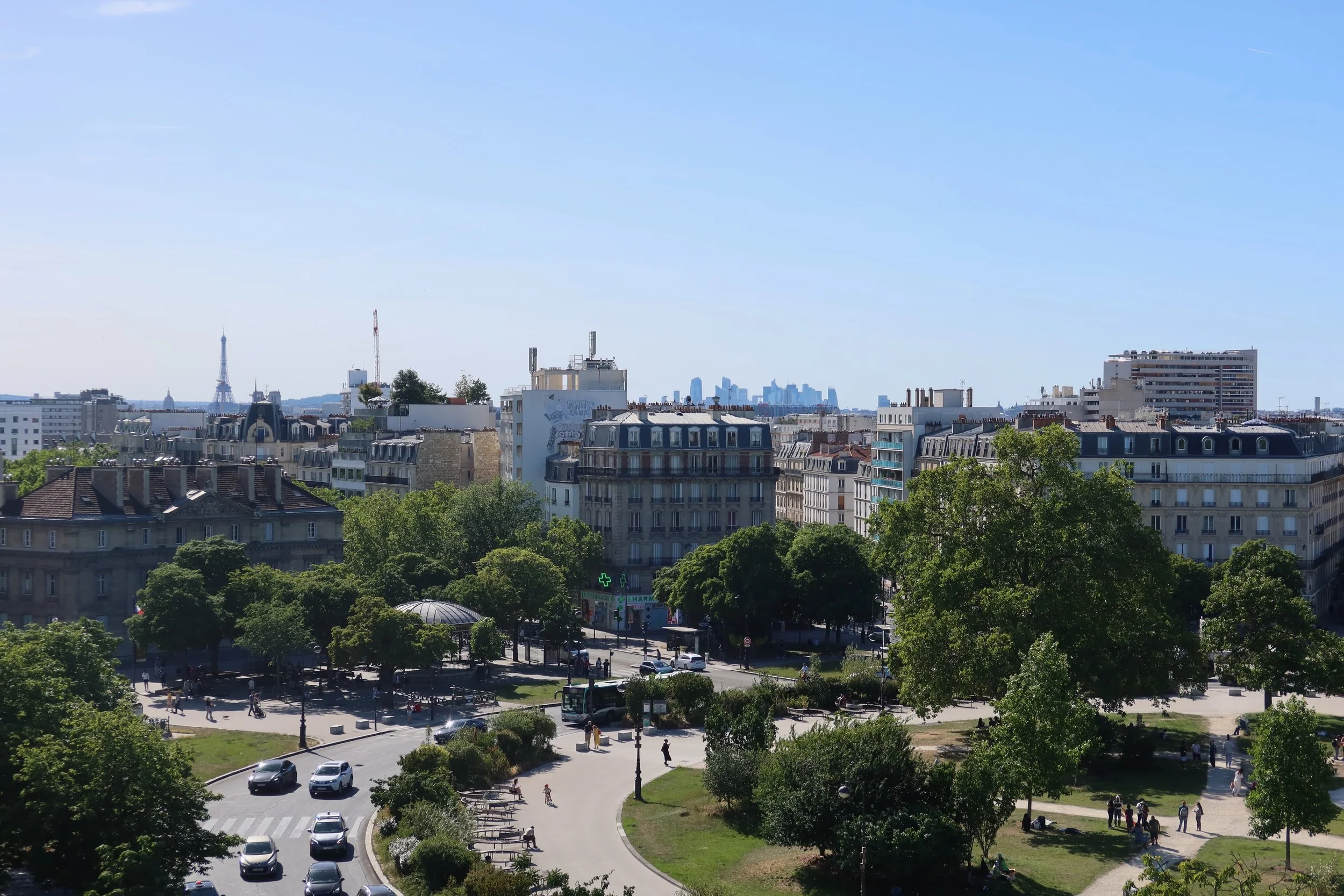 eiffel tower view from nation