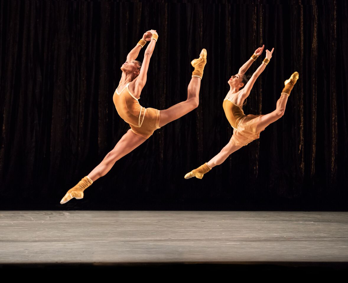AAADTs-Jacqueline-Green-Danica-Paulos-in-Twyla-Tharps-The-Golden-Section.-Photo-by-Paul-Kolnik_preview.jpeg