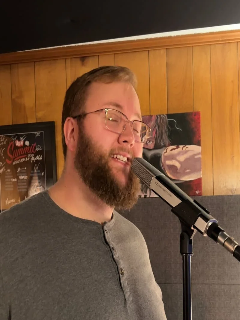 A Sennheiser 441 being used to record vocals with Hunt The Sound- contact to book now!