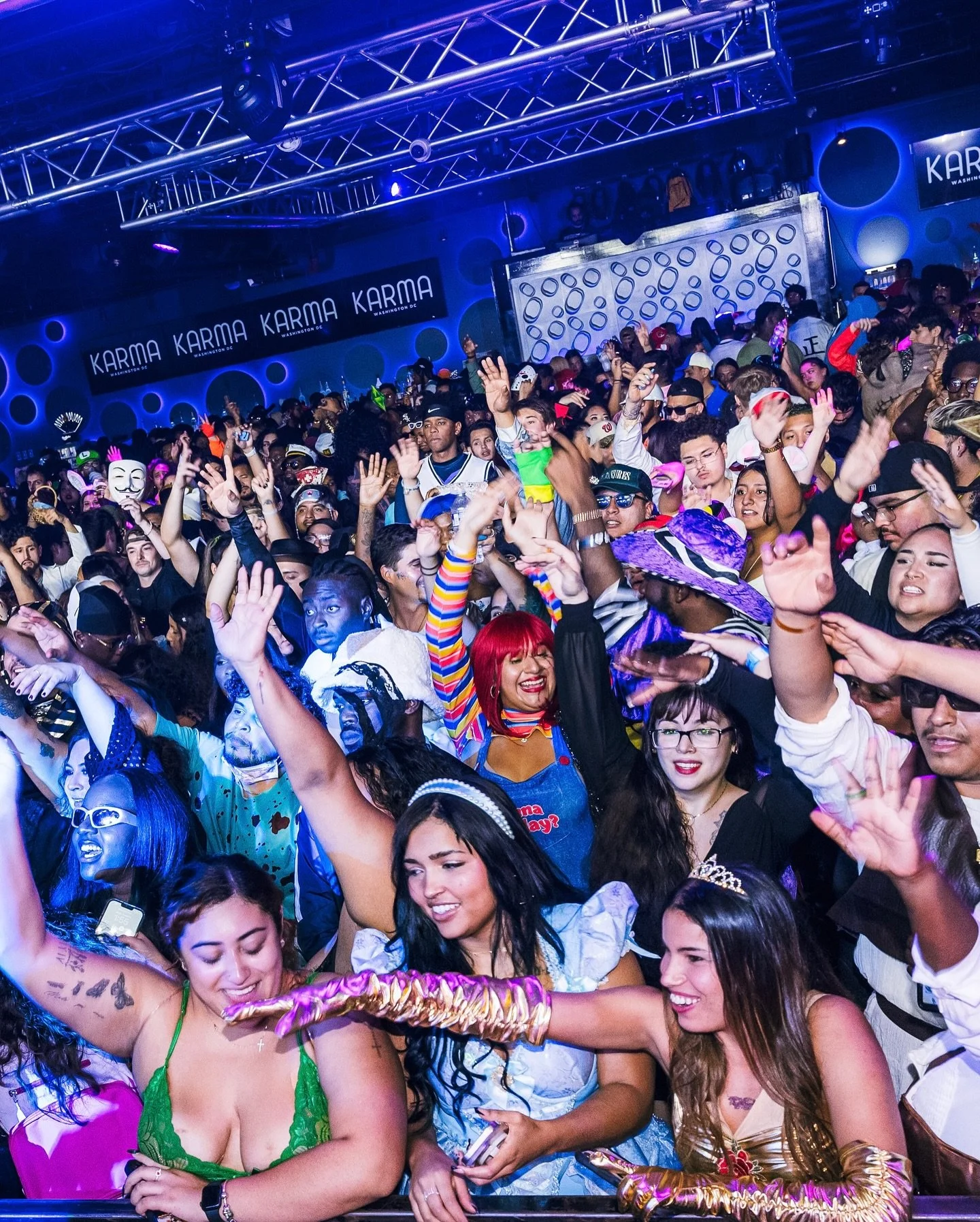 Raise your hand if you&rsquo;re ready for our Halloween Thriller! DC, we&rsquo;re 10 DAYS AWAY from the spookiest ADOBO of the year &amp; it&rsquo;s all going down FRI OCT 31st at @aipopups 👻🎃 Buy Tickets Now: adobodmv.com 

📸: @jadaimanim