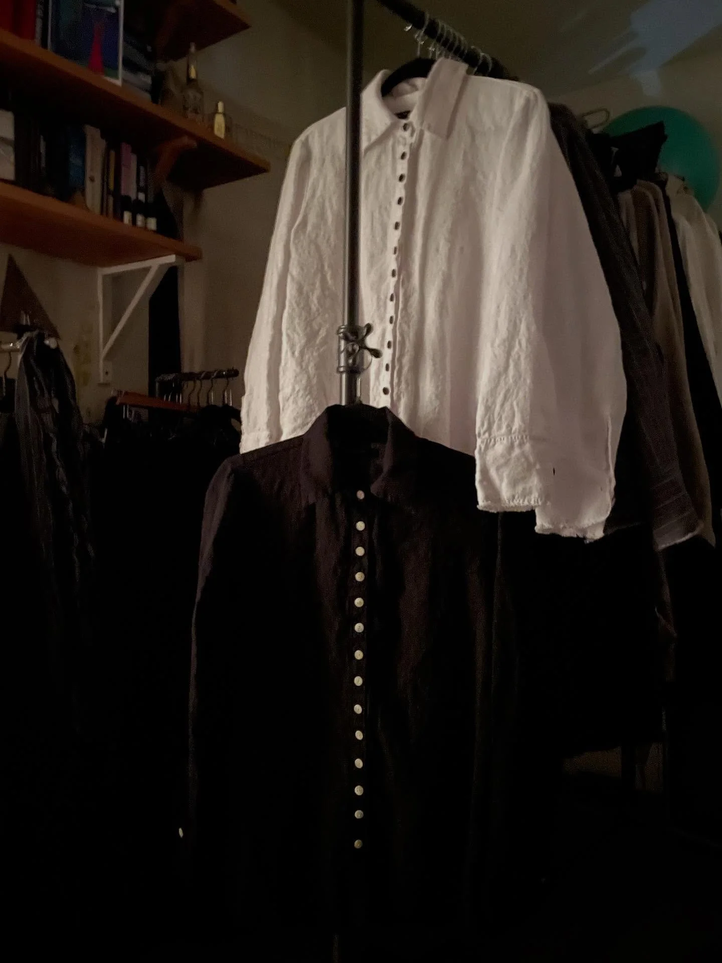 Glowing in the evening light, 
these beauties will be waiting for you at the popup. 

@habittradingco 
ebraziron.com