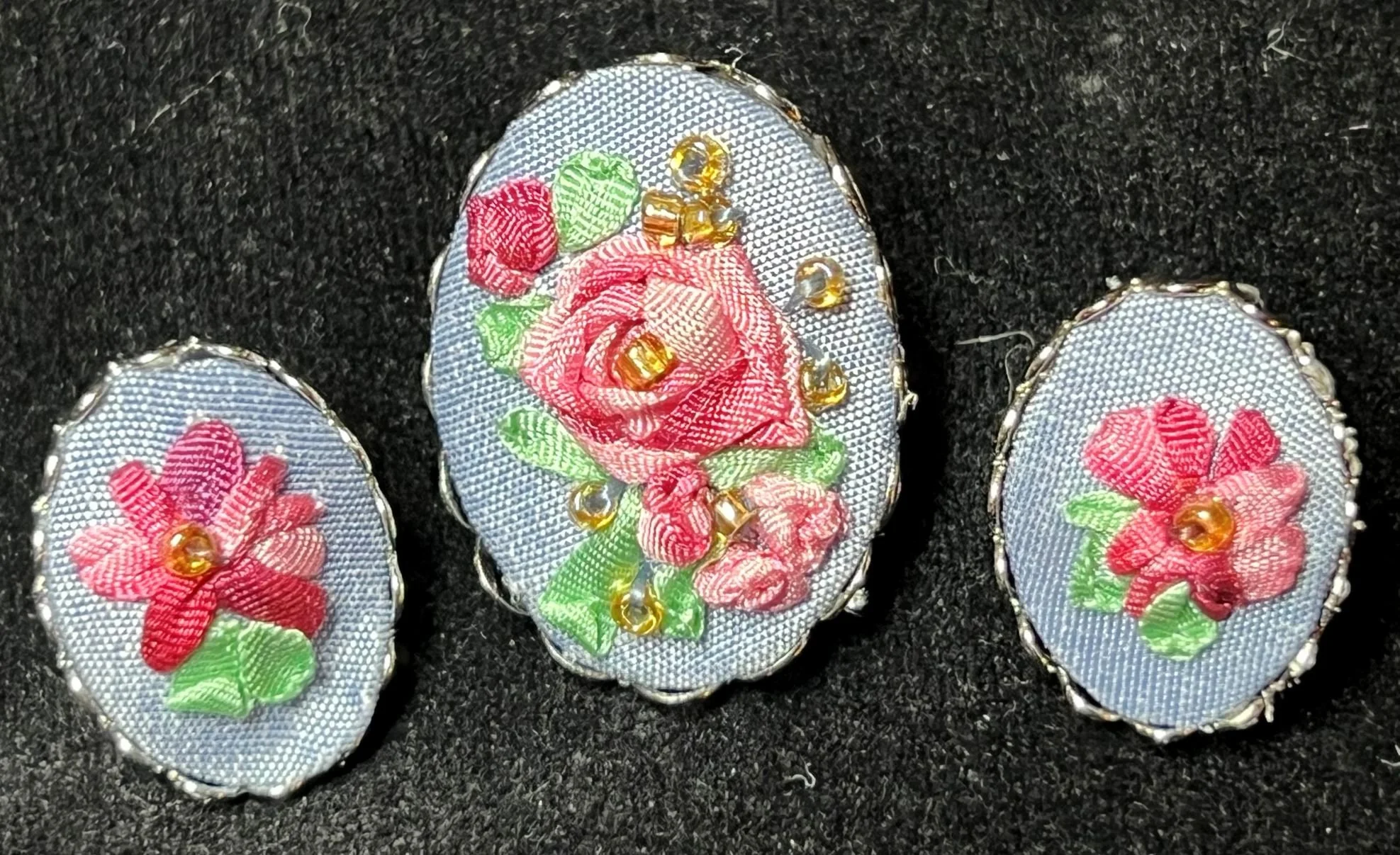 SILK RIBBON JEWELLERY