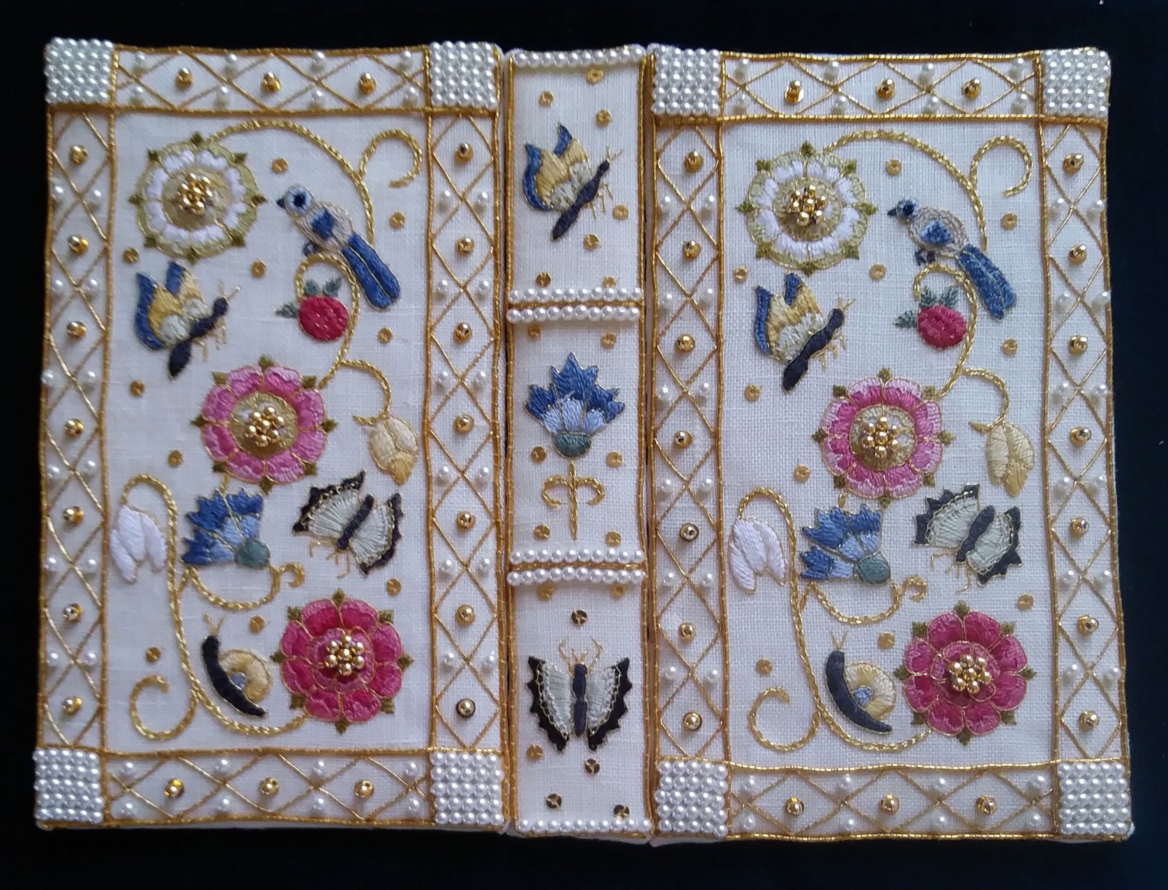 Elizabethan Book Cover