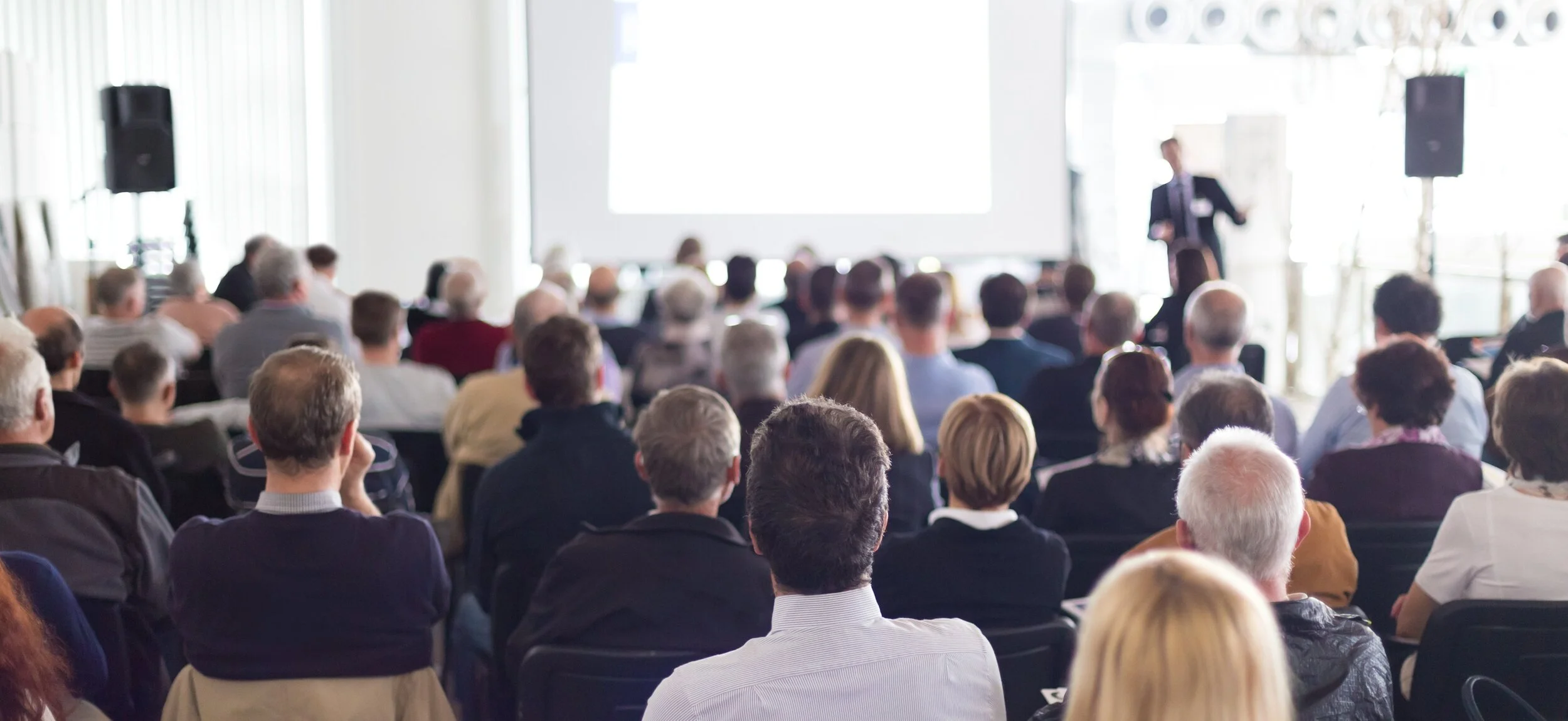 alphagamma-19-must-attend-conferences-for-business-students-entrepreneurship.jpg