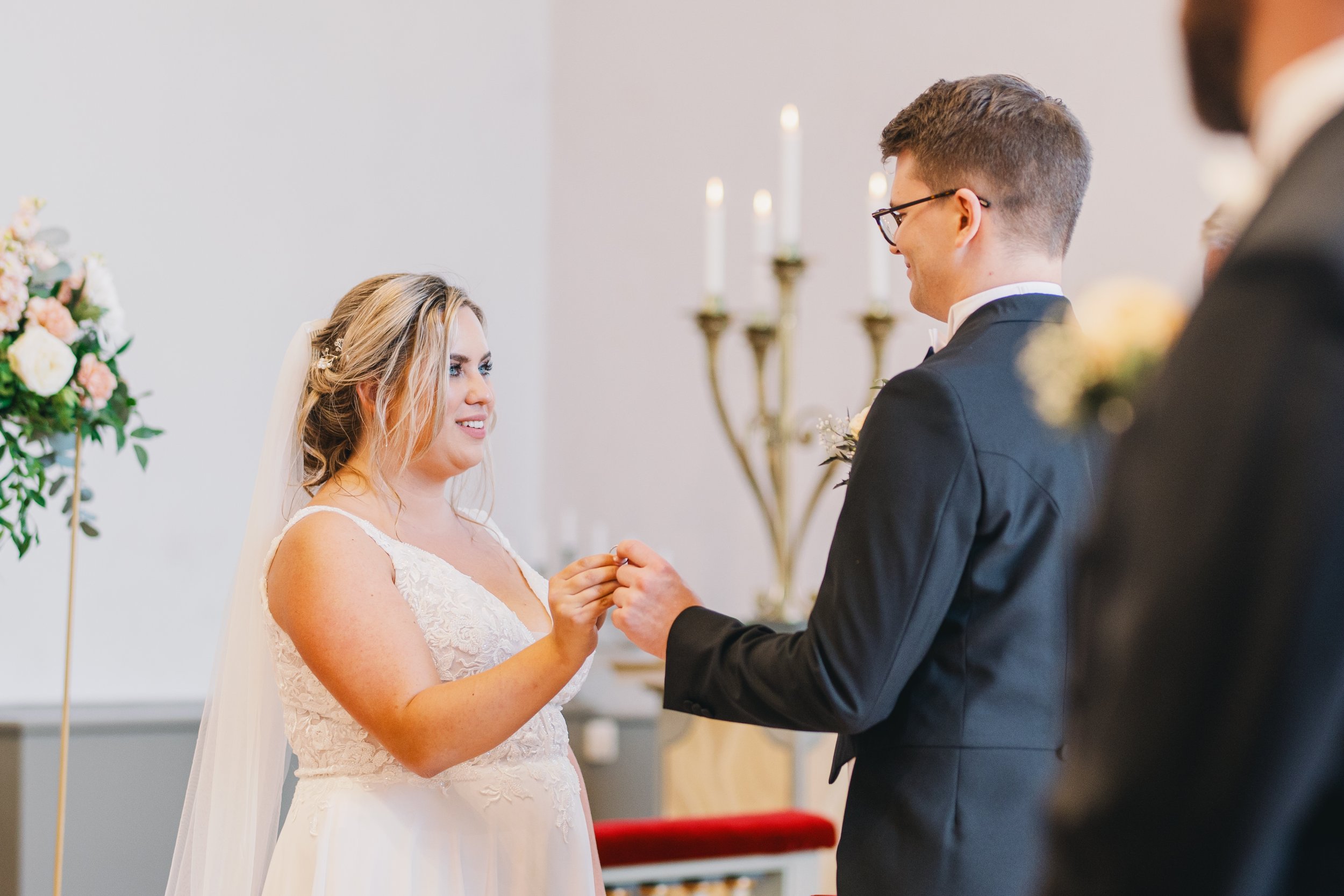 Natalie&Joel_bröllop_Marstrand_bröllopsfotograf_LajkePhotography-vigsel-90.jpg