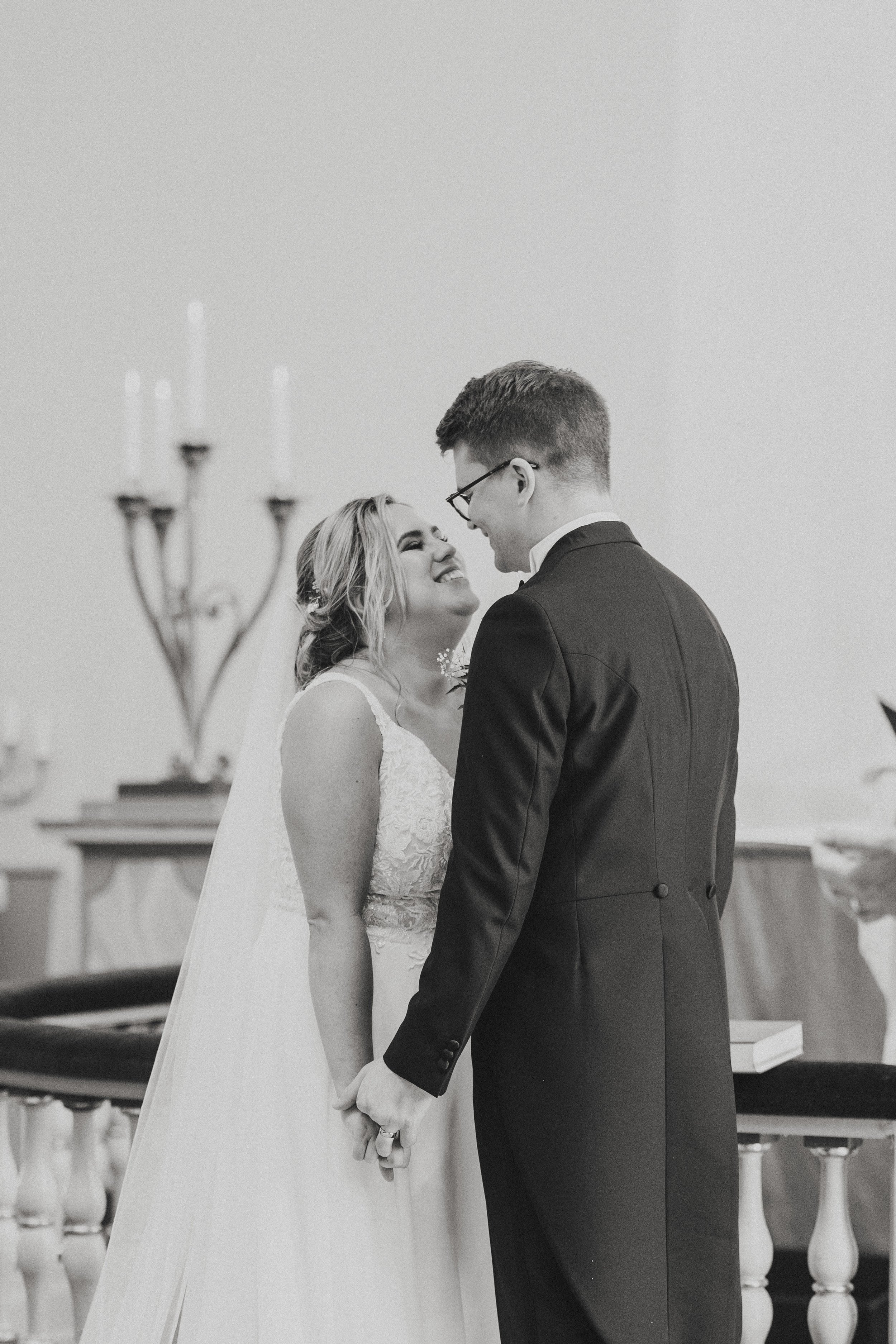 Natalie&Joel_bröllop_Marstrand_bröllopsfotograf_LajkePhotography-vigsel-98.jpg