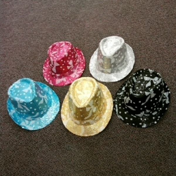 Lei flower PWGARLAND Party Apparels SKP PTE LTD — Celebrating with you SKP PTE LTD