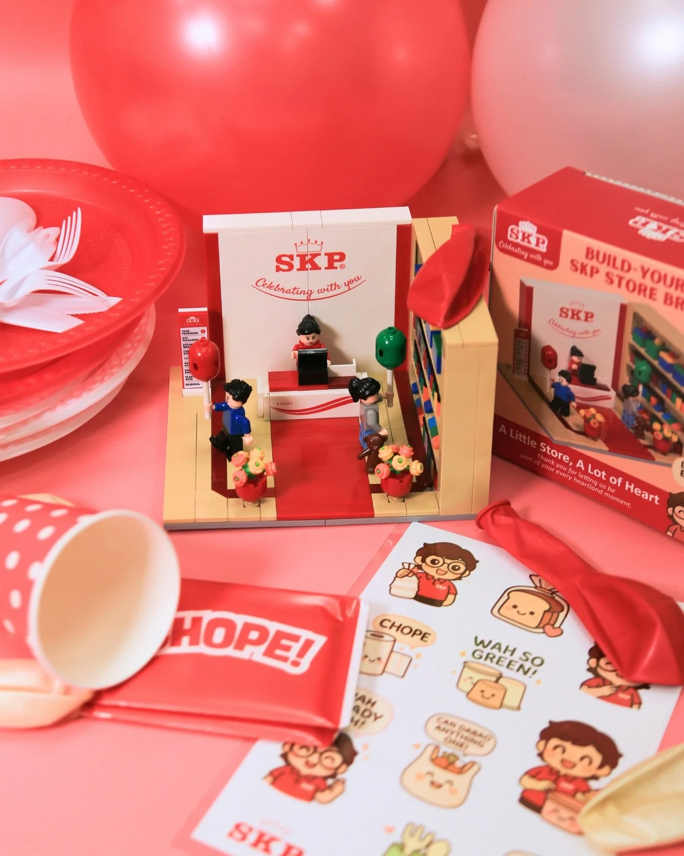 Catch a glimpse of our ultra-exclusive SKP Celebrates SG60 Gift Pack (worth $100!)🤩

3 lucky winners from our giveaway will walk away with this Gift Pack that includes:

🌟Our FIRST EVER Limited Edition Build Your Own SKP Store Brick Set - You can&r