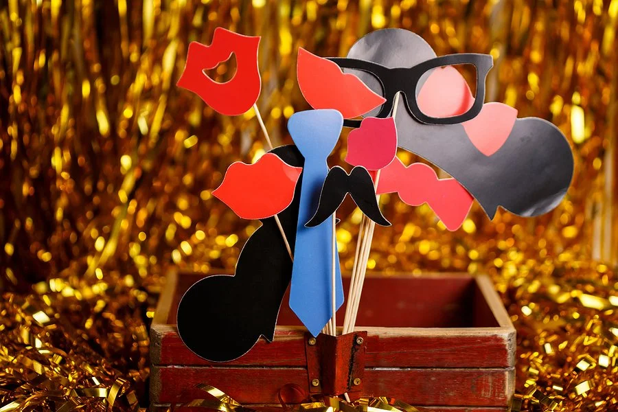 DIY New Year's Party Photo Booth Ideas Using SKP Products