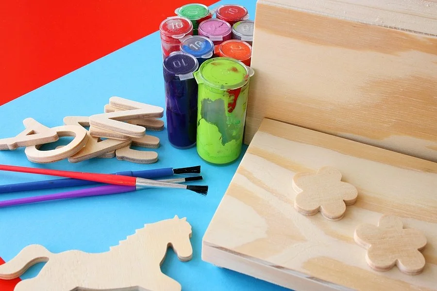 Plan an Arts &amp; Crafts Playdate for Kids This June Holiday