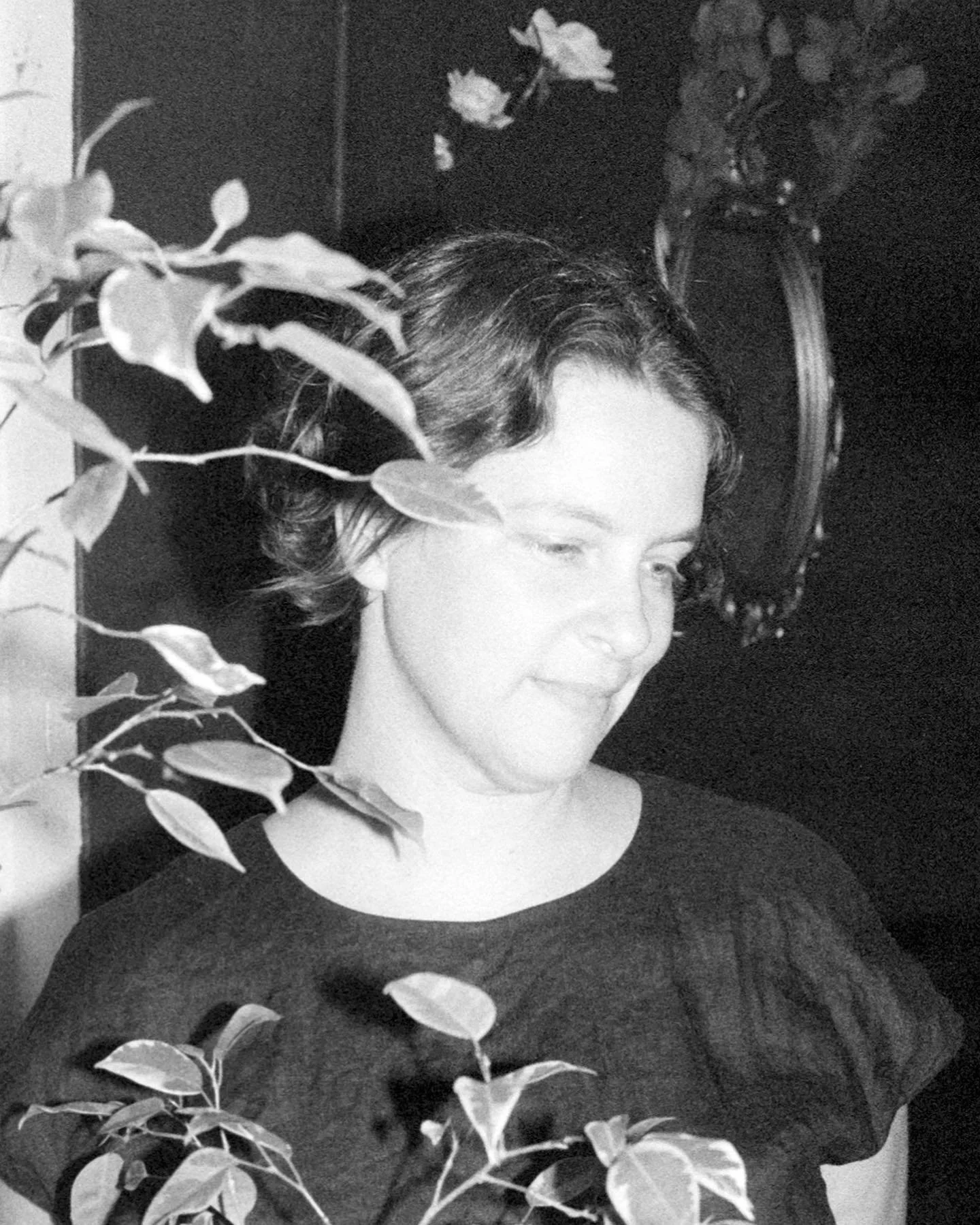 3 offerings this coming Thursday night, December 4th.
Two solos, one duo. 
Releasing my album Holy Trinity into the world 🌀

1. Laura (photo by Moss taken at @21shepherd_livingroomtheatre )
2. m.h. 
3. Inside/Outside (Melanie Herbert and Jim Denley)