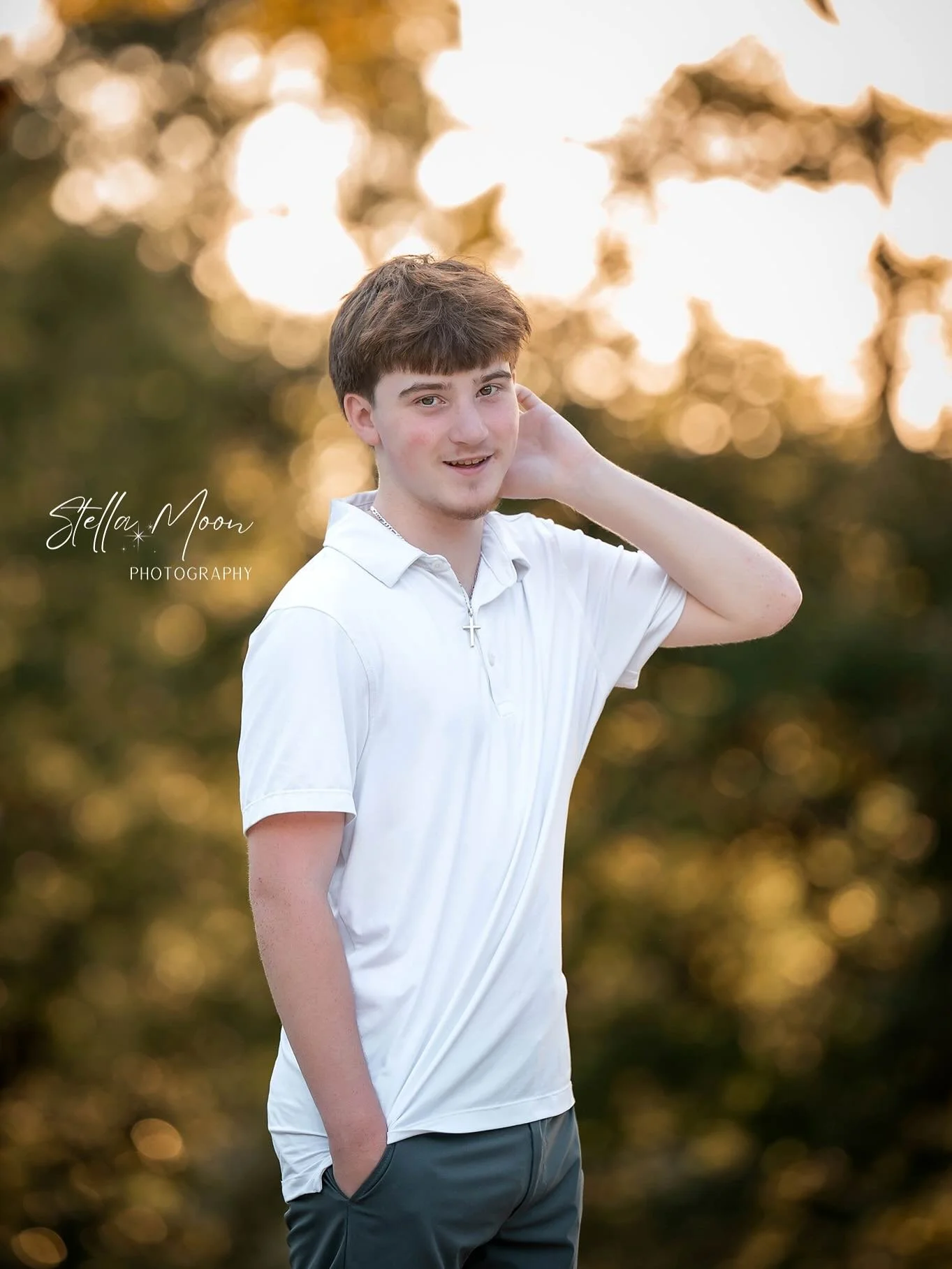 Class of 2026 senior&hellip;.Tom, his mom, Robin and I had a LOT of laughs during his session!! Thanks for making my job so much fun!!! 🤩