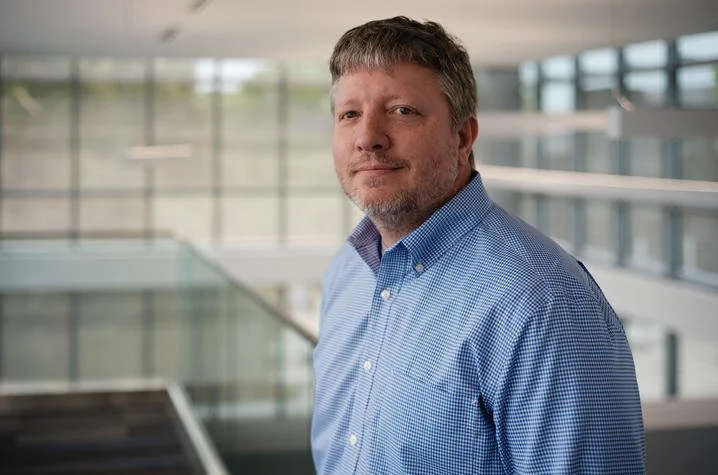 Dr. Richards honored as a 2025-26 University Research Professor