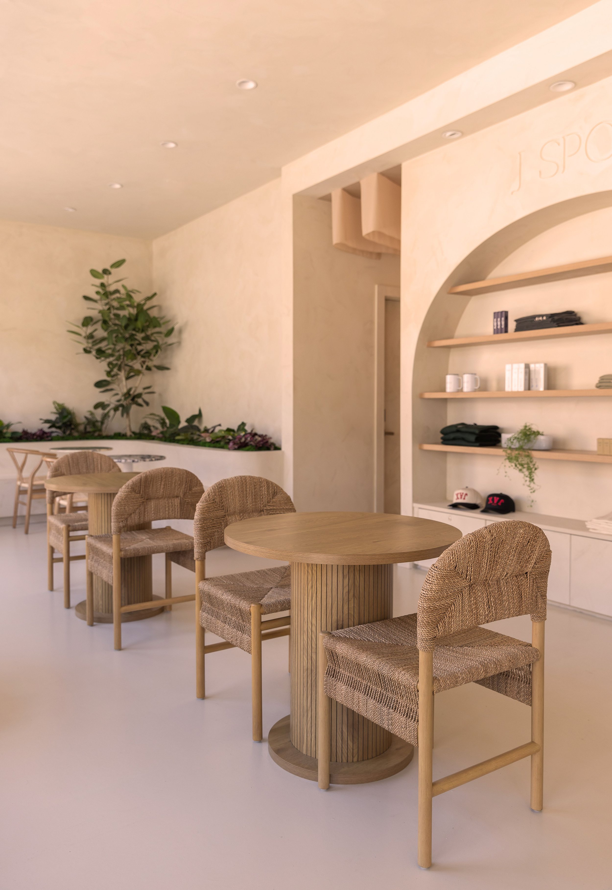 FY2A2871 warmera.jpg