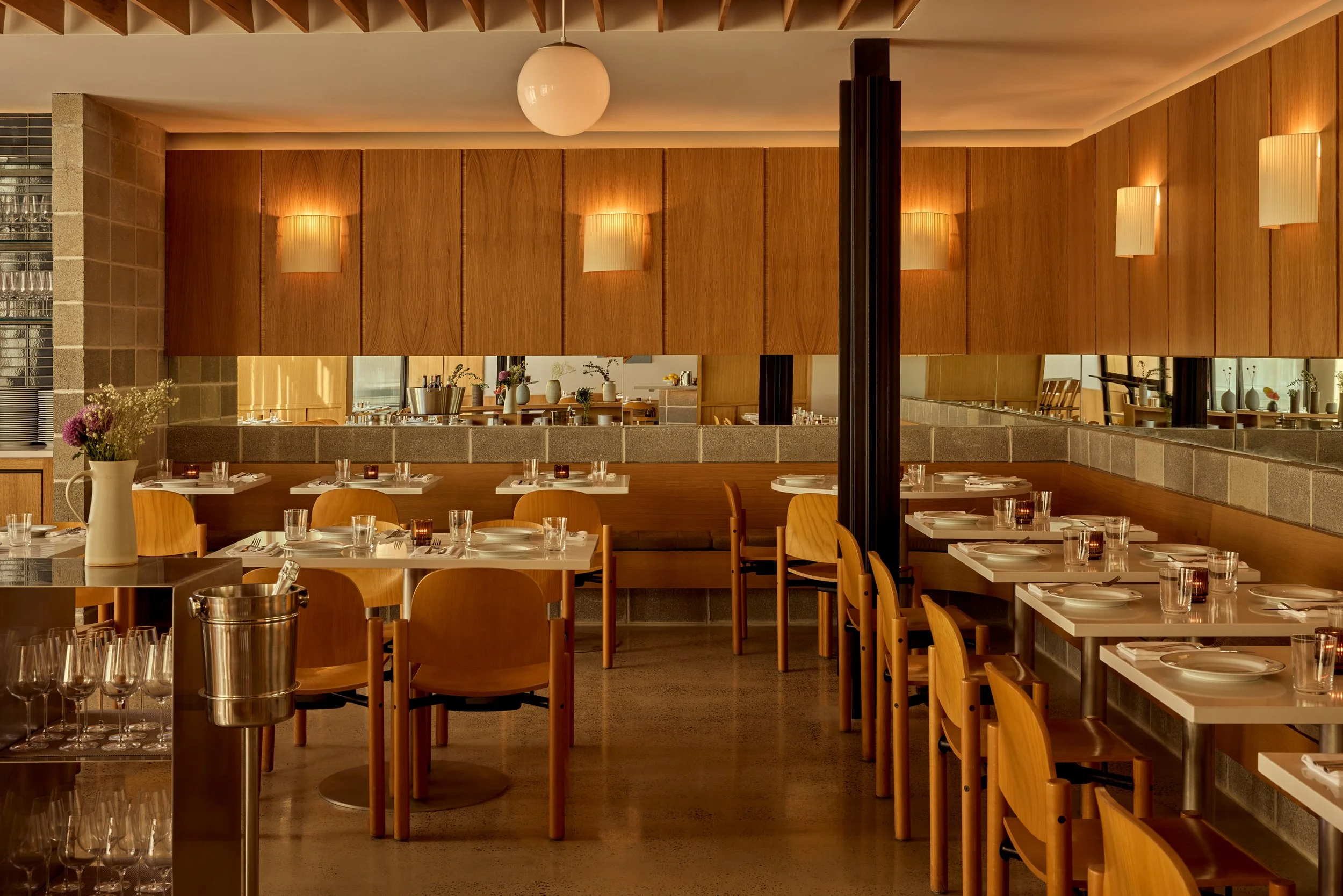 EMILIA_DINING_027 FINAL Credit Jason Varney.jpg