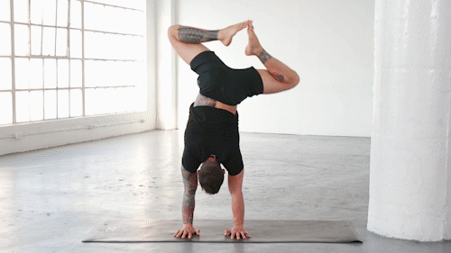 7 Impossibly Hard Yoga Moves to Master — Alo Moves