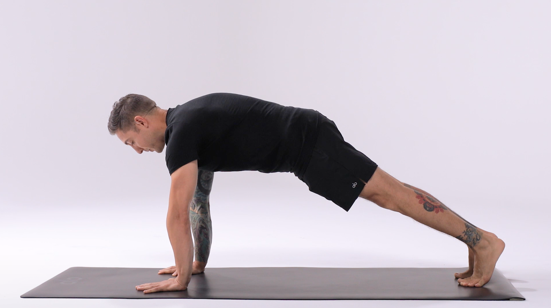 Upward Plank Pose (Purvottanasana): Steps, 12 Benefits & Best Tips -  YogaBuddyz
