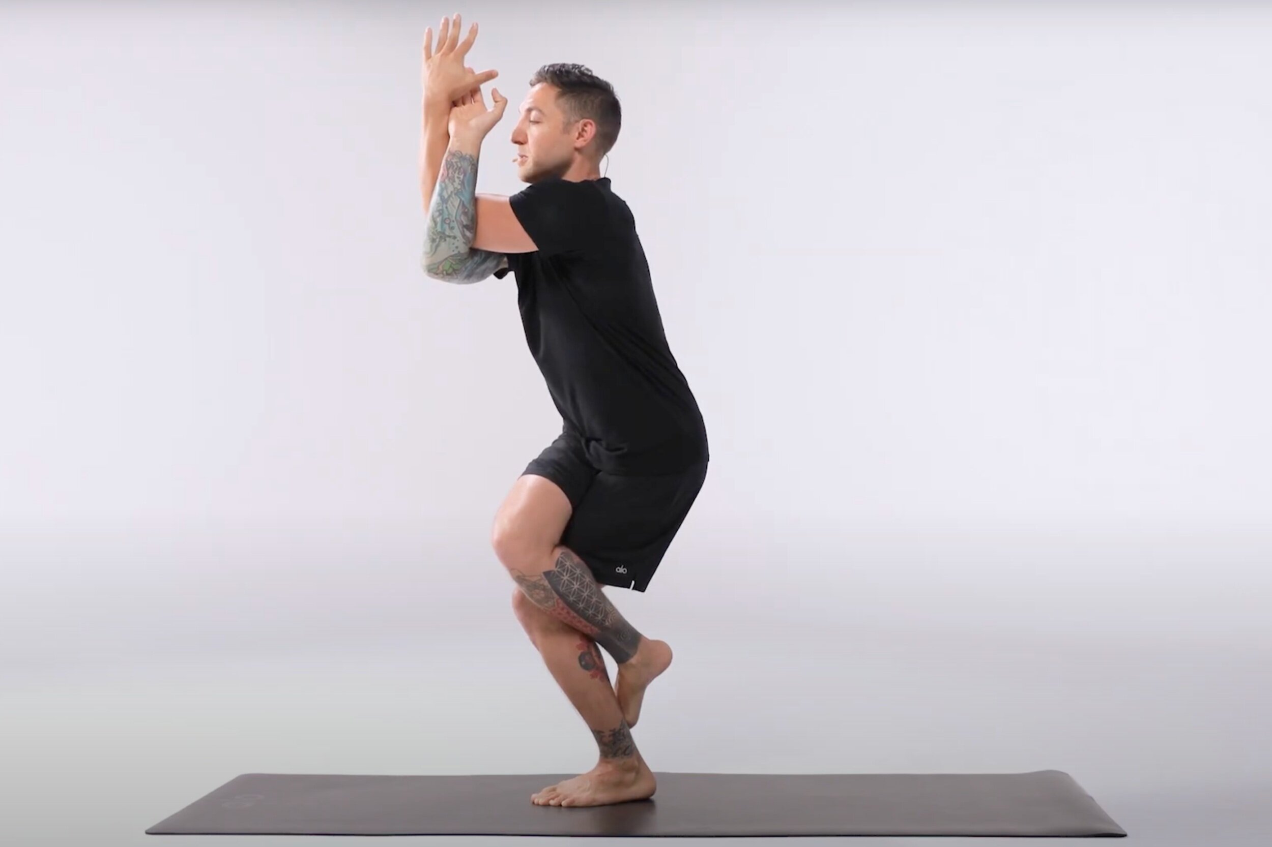 5 Popular Yoga Poses And What They Symbolize • Yoga Basics