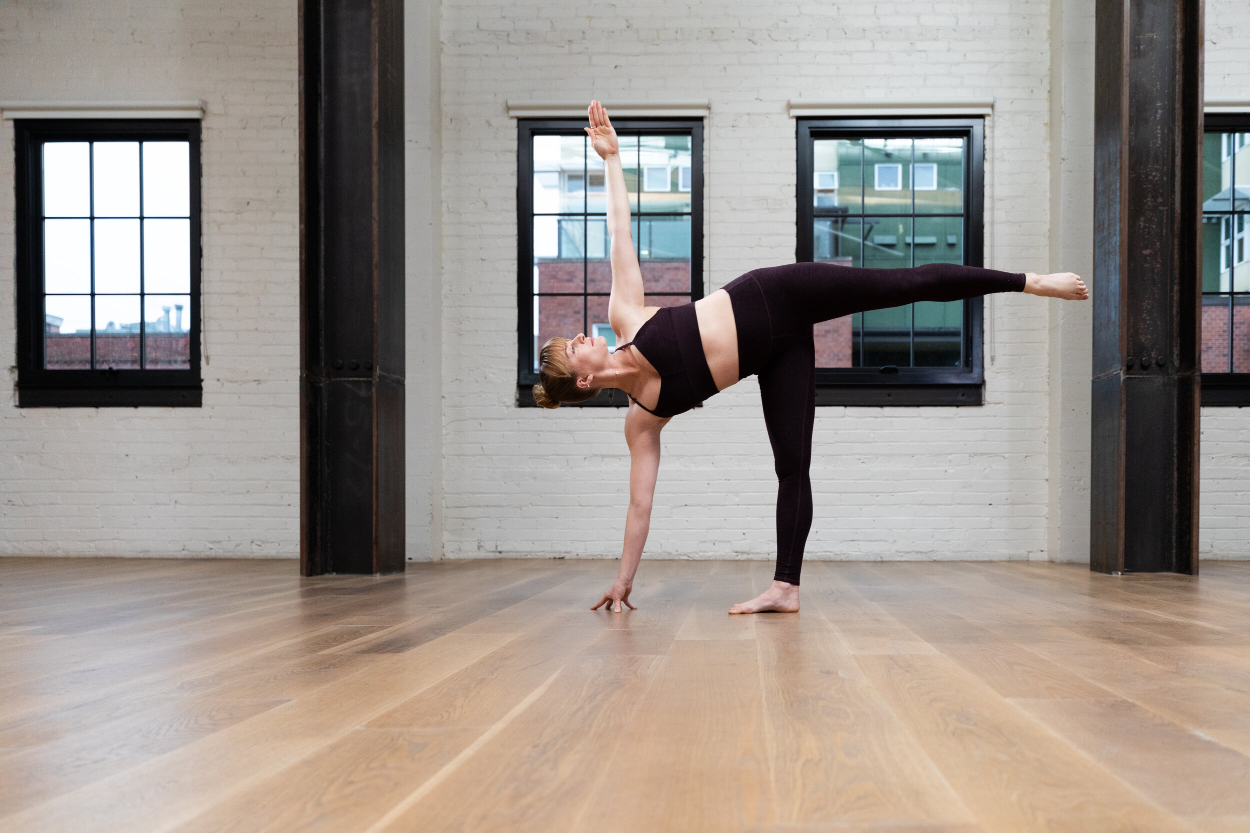 Side Plank Pose - Ekhart Yoga