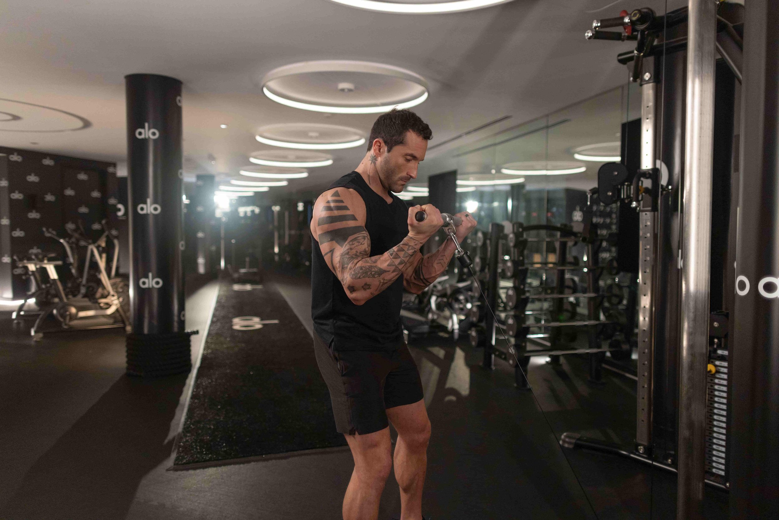 Alo Moves Rtail Racks 6 Tips for Using Alo Moves at the Gym — Alo Wellness Club | The Blog