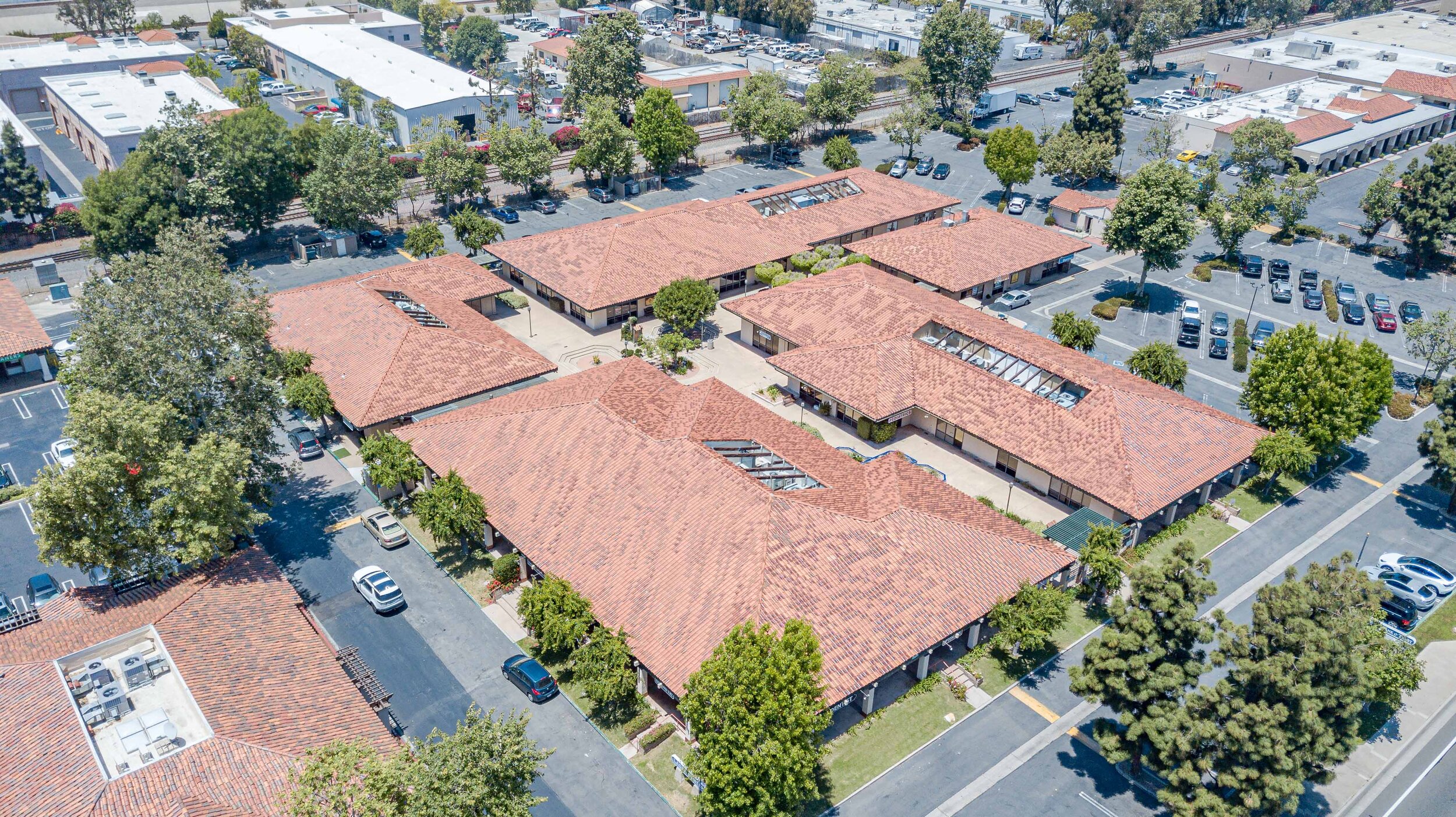 1,000sf to 3,800sf Office, Medical, &amp; Retail Suites For Rent | San Juan Plaza at 32211-32281 Camino Capistrano In SJC