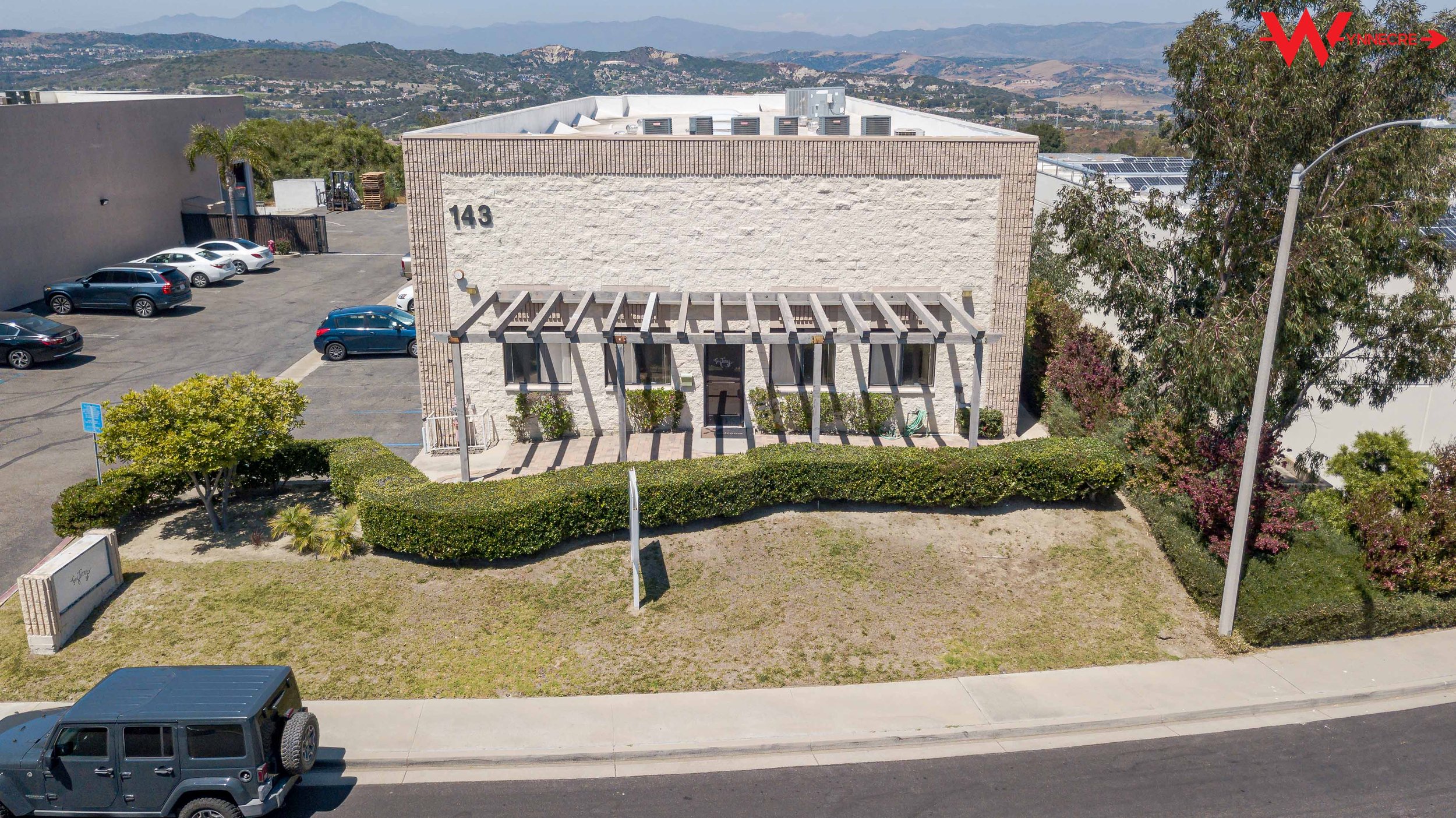 8,015sf Freestanding Industrial Building With Yard For Rent | 143 Calle Iglesia In San Clemente
