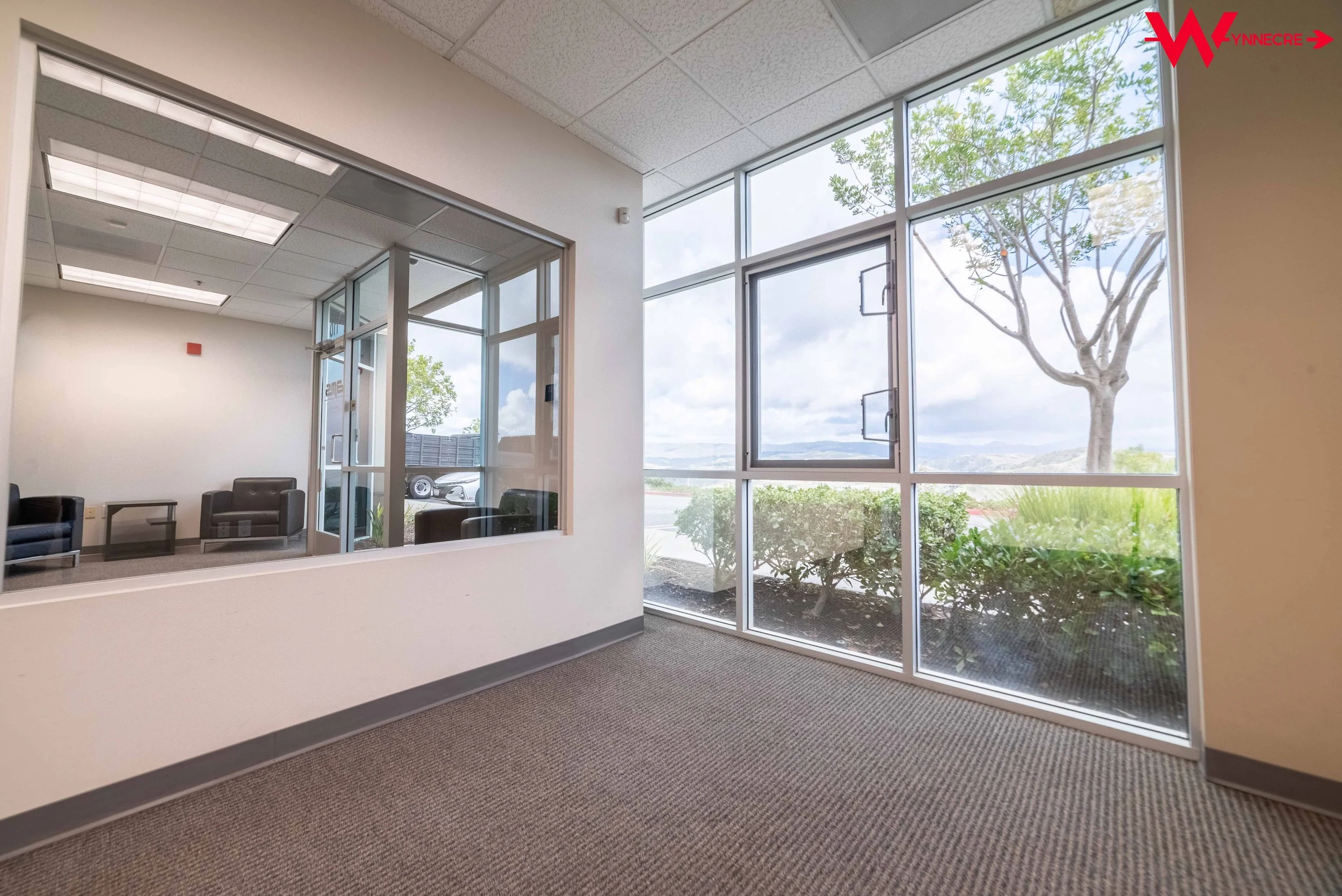 3,236 sf Office & Warehouse Unit For Lease In San Clemente — WynneCRE